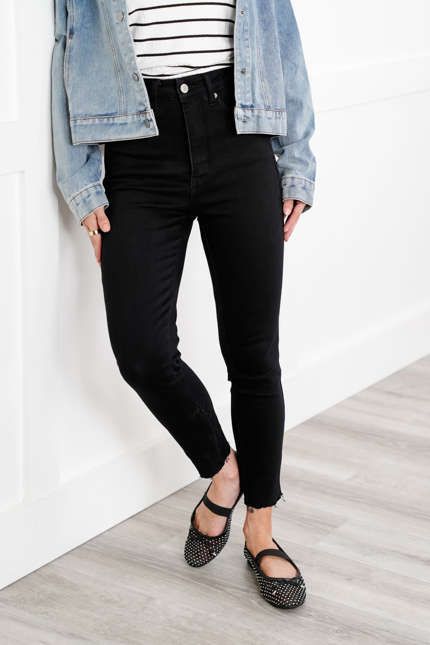 Judy Blue High Rise Black Tummy Control Shield Pocket Skinny Jeans