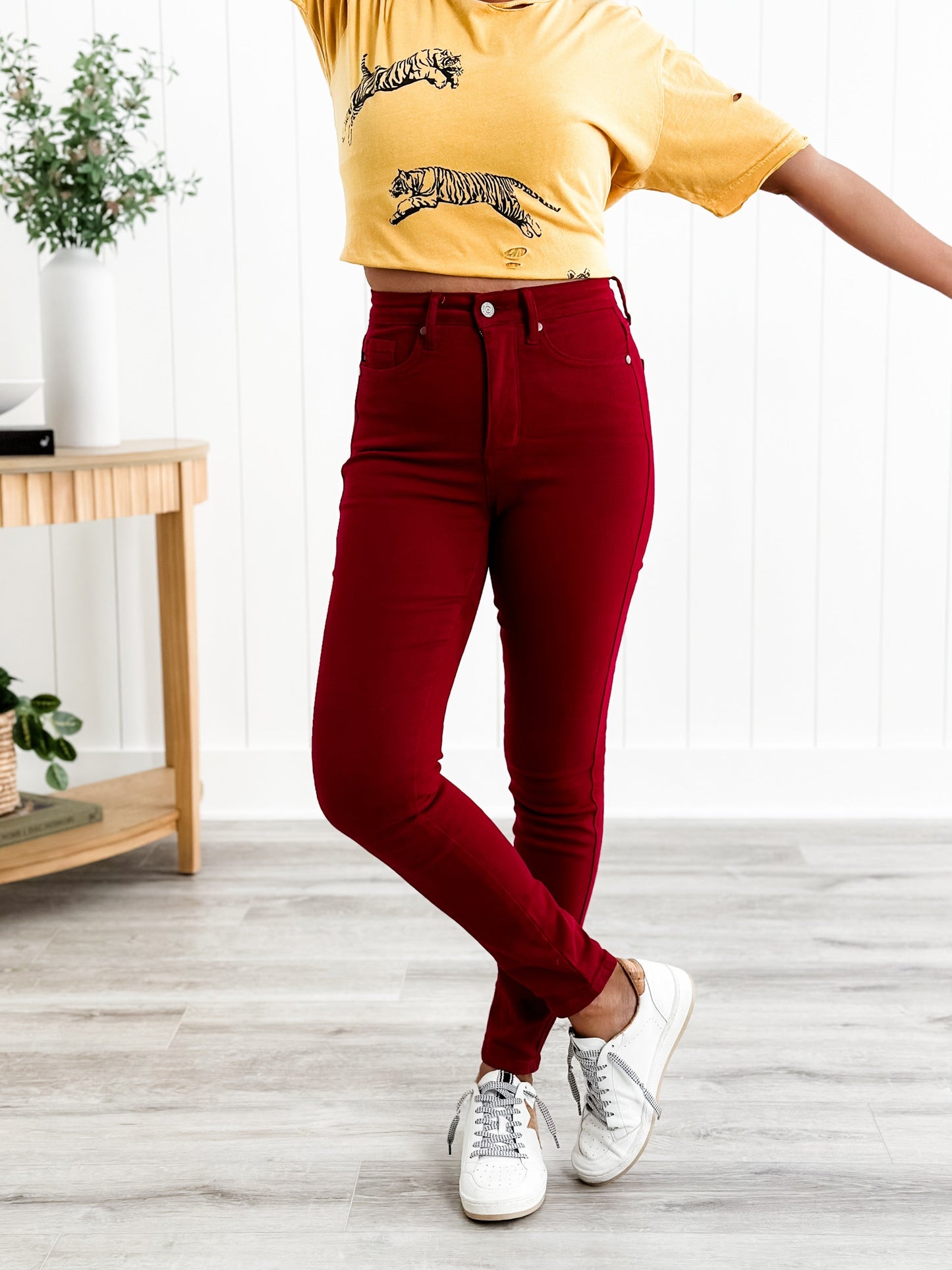 Judy Blue Scarlet Letter High Rise Tummy Control Skinny Jeans
