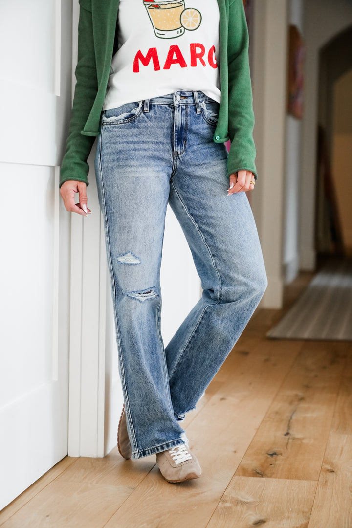 Judy Blue Mid Rise Medium Wash Rigid Magic Distressed 90's Straight Leg Jeans