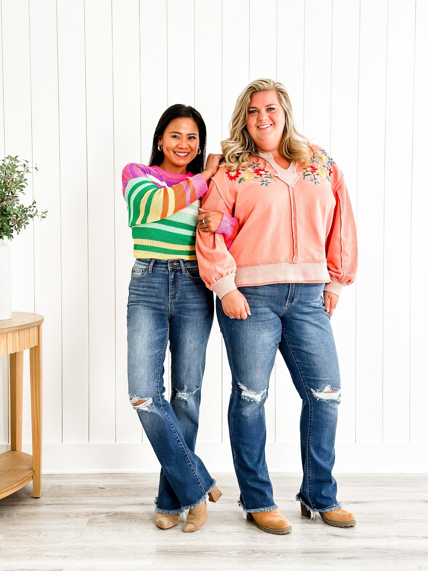Judy Blue High Rise Medium Wash Destroyed Knee & Frayed Hem Straight Leg Jeans