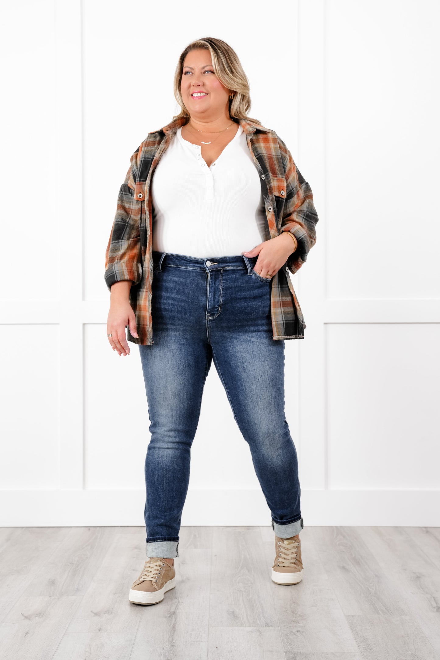 Judy Blue Vail Mid Rise Dark Wash Thermal Skinny Jeans