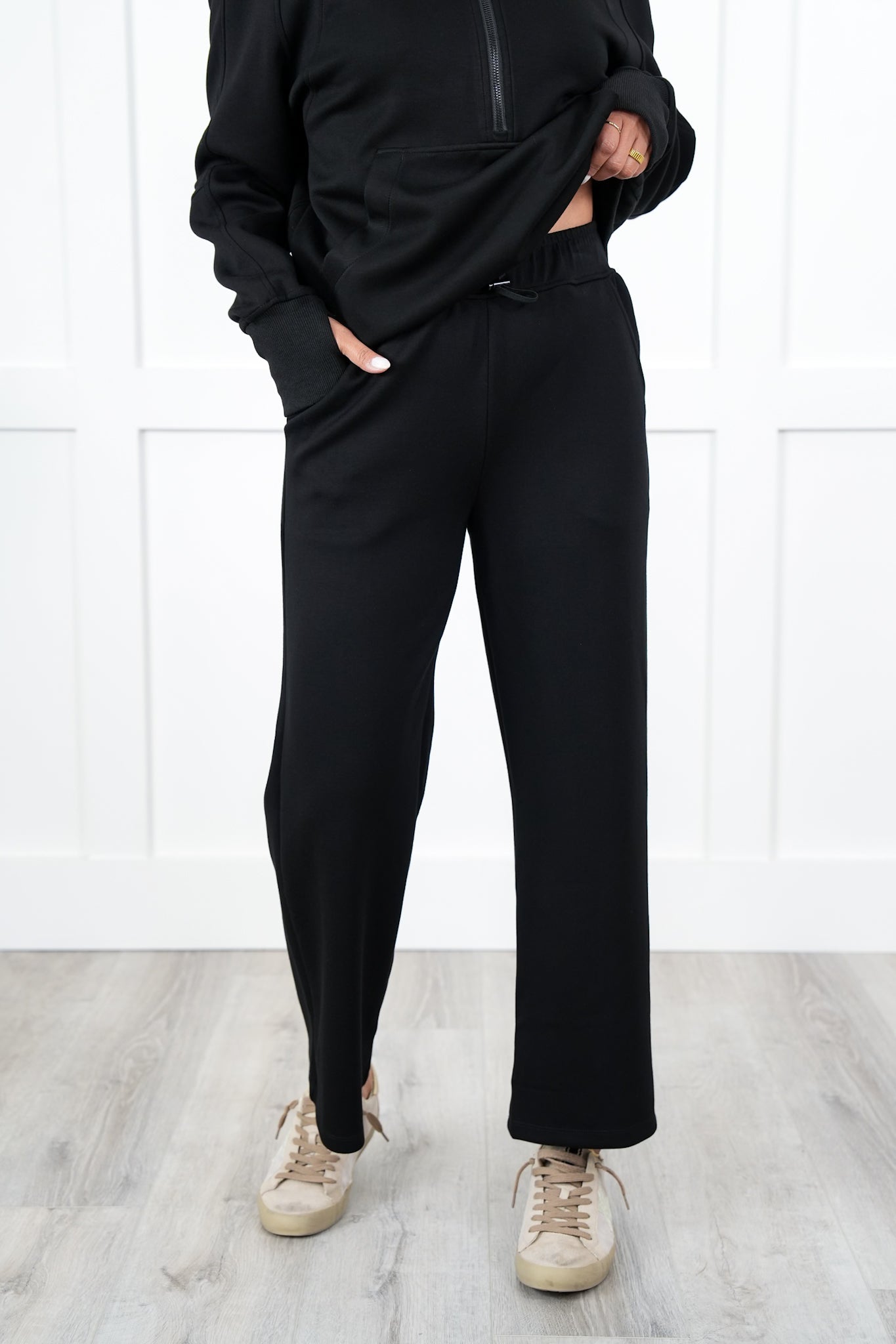 Door Buster! Plus/Reg High Elastic Waist Cropped Pants