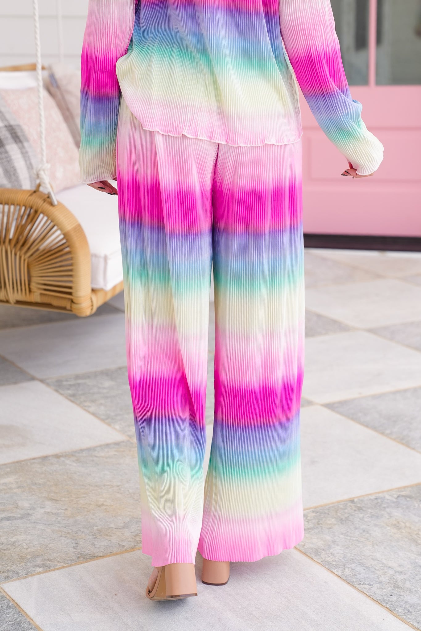 Plus/Reg Ombre Pleated Elastic Waist Pants