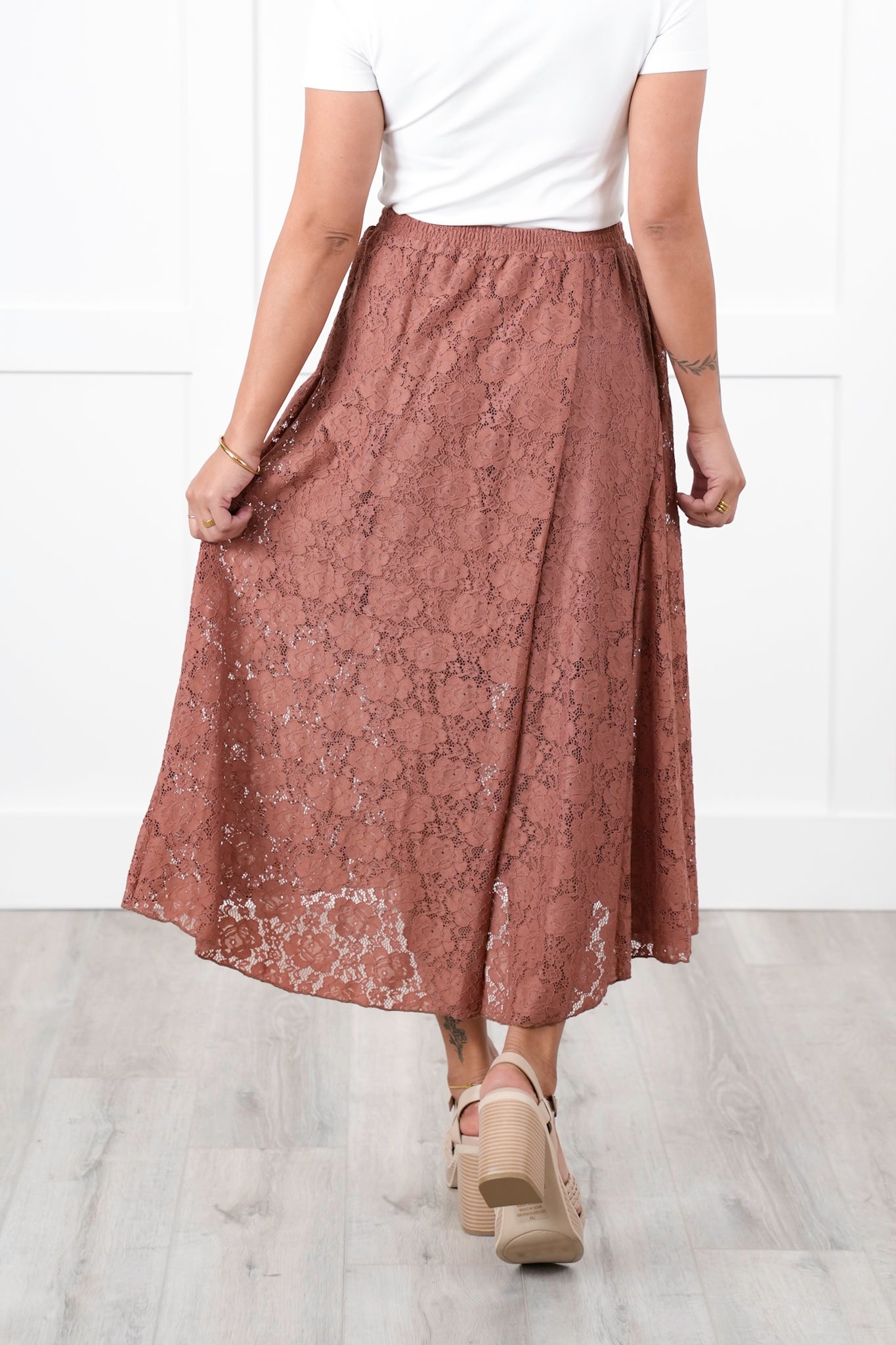 Floral Lace Elastic Waist Midi Skirt