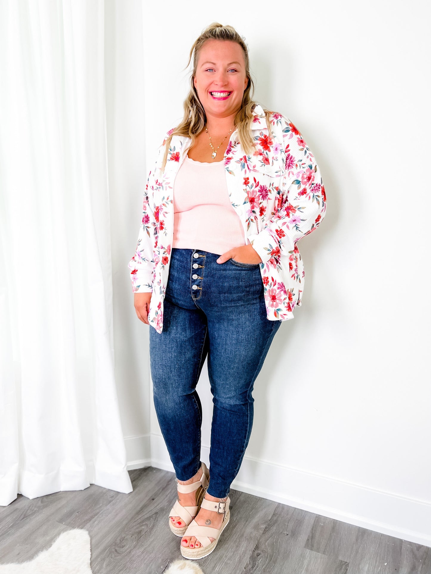Judy Blue 5 star review! Dark Wash High Rise Button Fly Cut Off Skinny Jeans