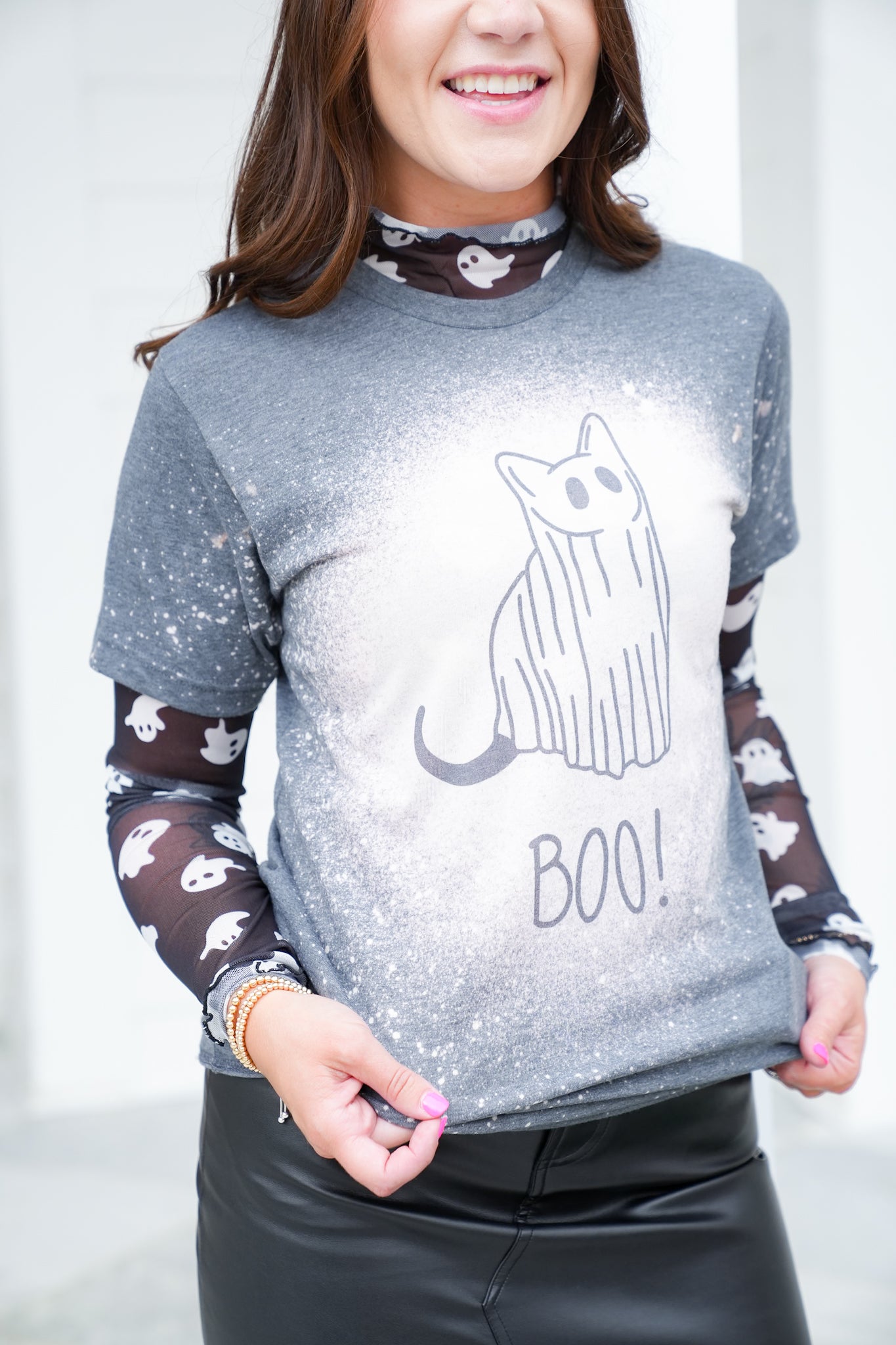Plus/Reg Short Sleeve Ghost Kitty "Boo" Graphic Tee