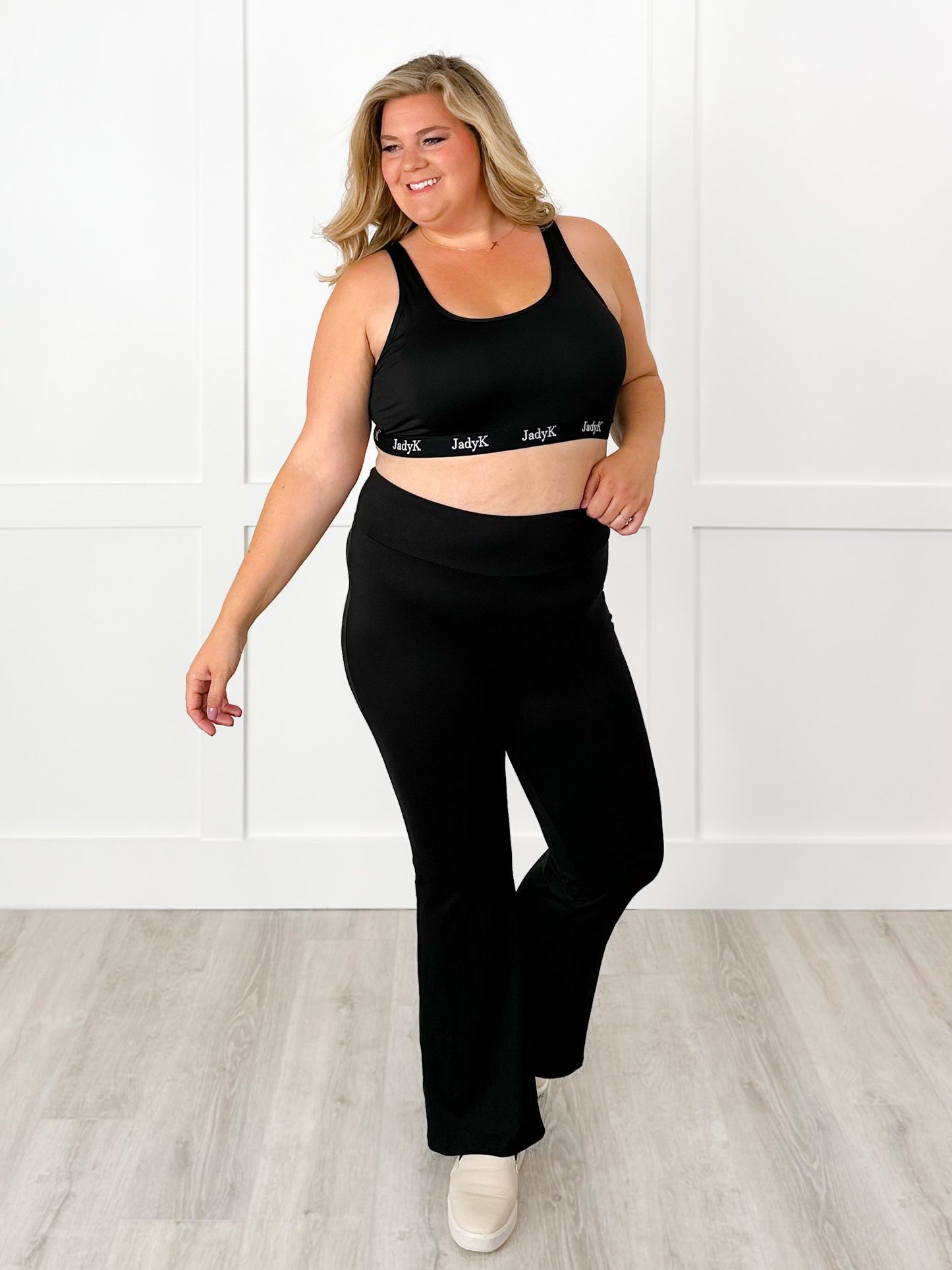 Plus/Reg Silky Sports Bra with Elastic Band (Multiple Colors)