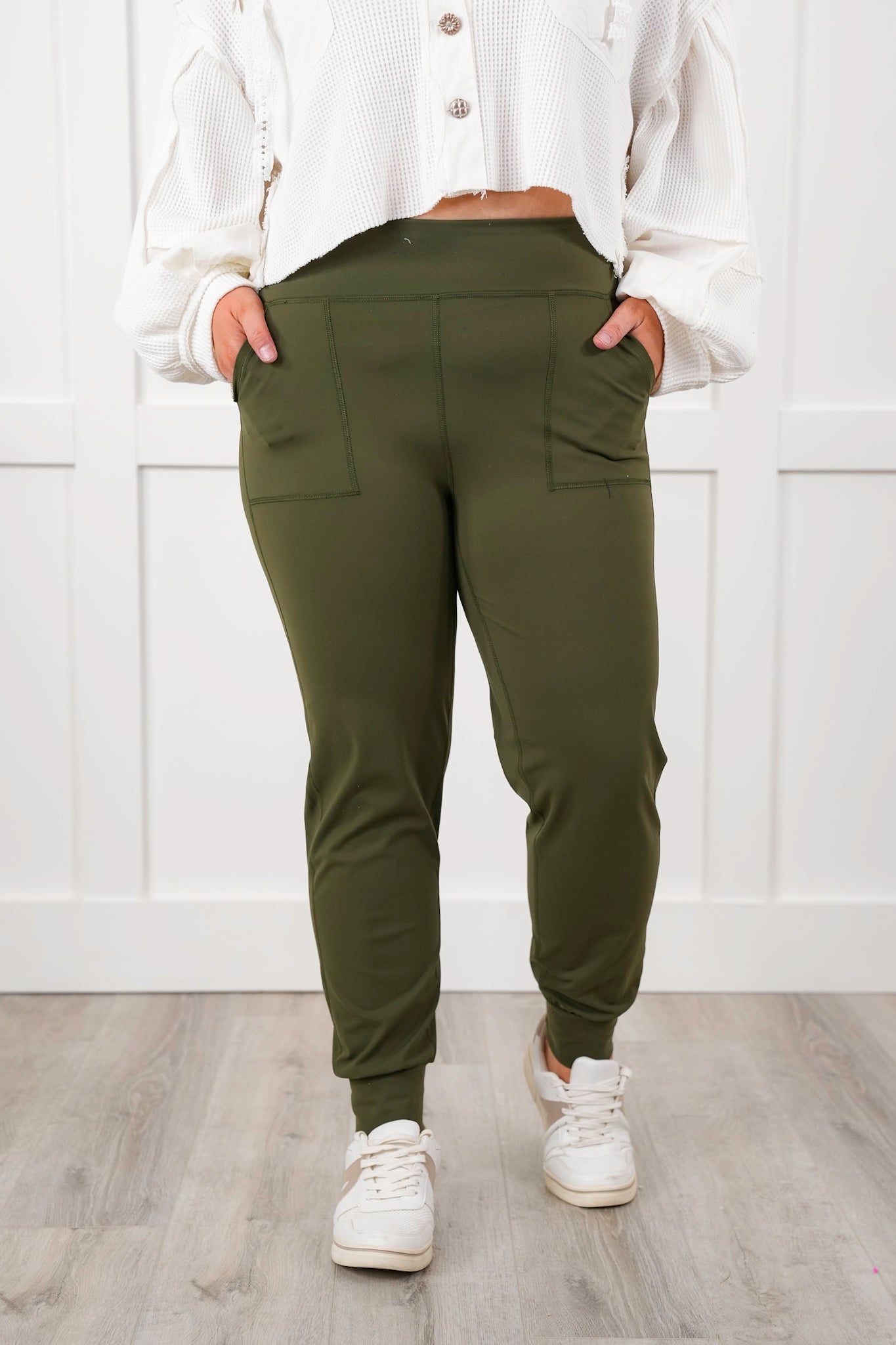 Plus/Reg Solid Elastic High Waisted Joggers