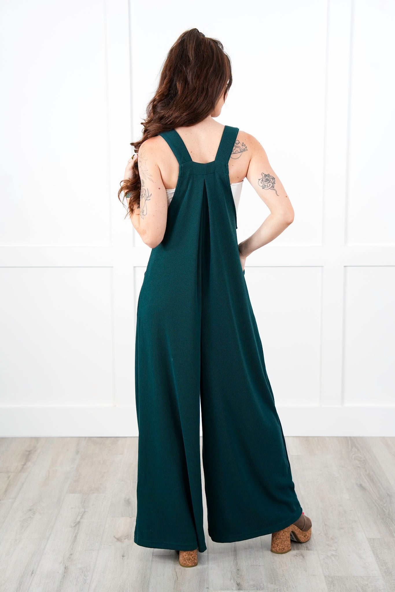 Sleeveless Wide Leg Jumpsuit with Side Pockets (Multiple Colors)