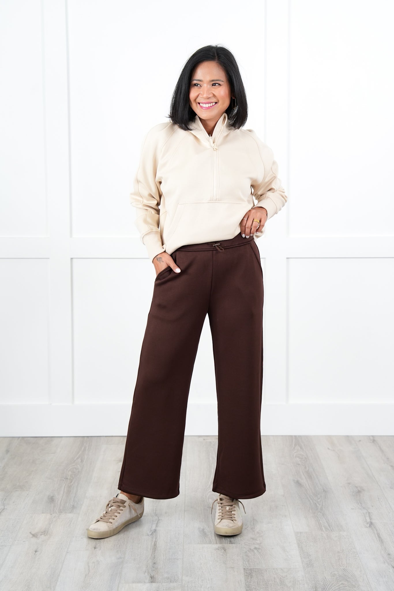 Door Buster! Plus/Reg High Elastic Waist Cropped Pants