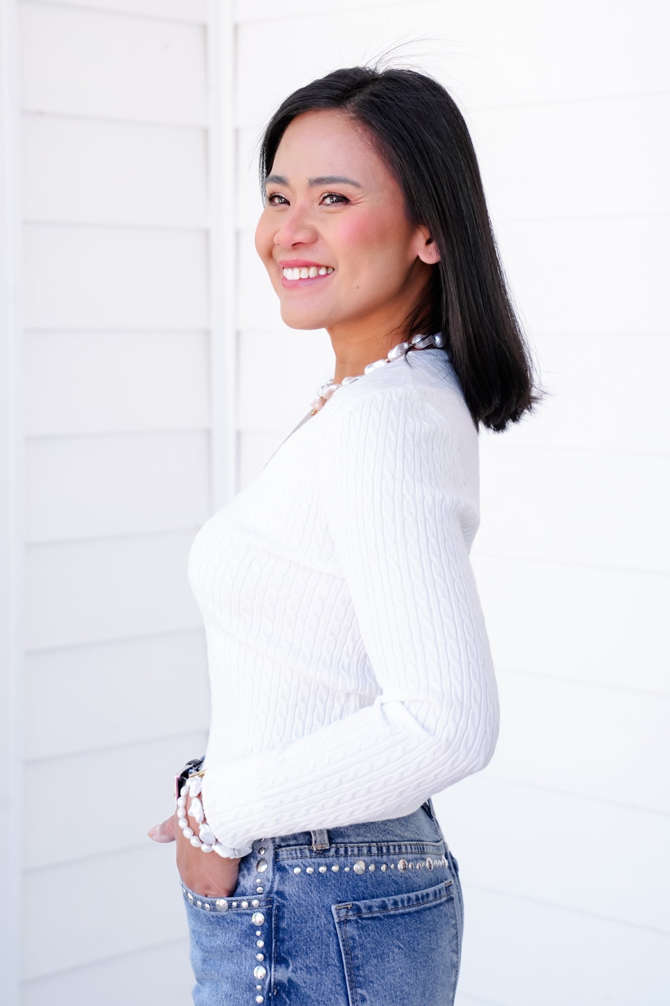 Cable Knit Long Sleeve Cropped V-Neck Pullover Sweater