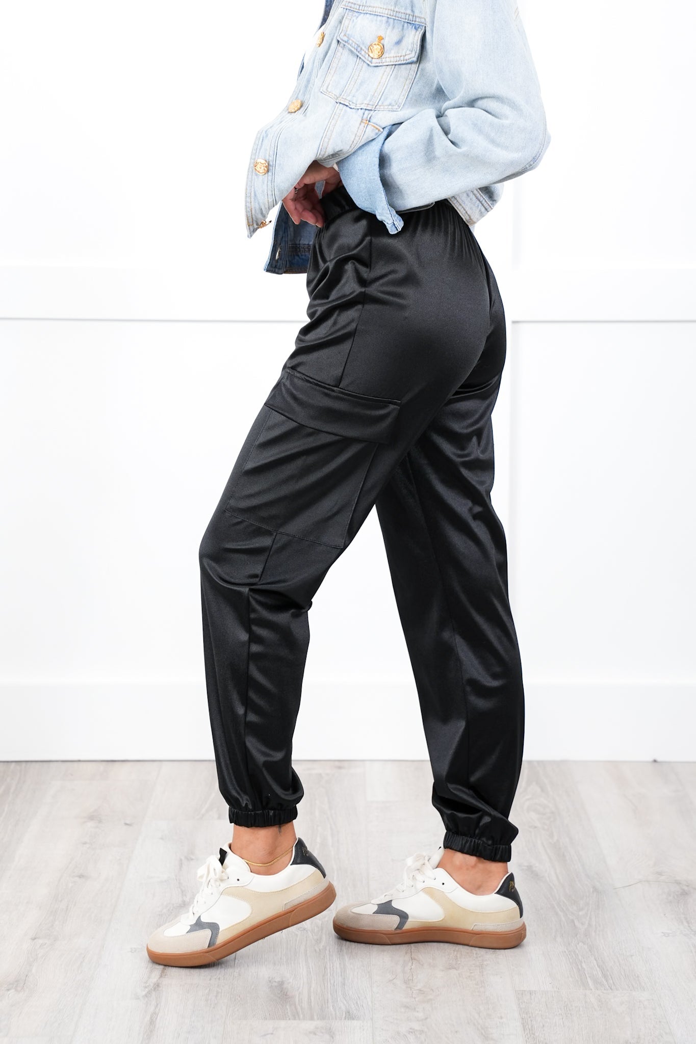 Plus/Reg Black Satin Elastic Waist Cargo Jogger Pants