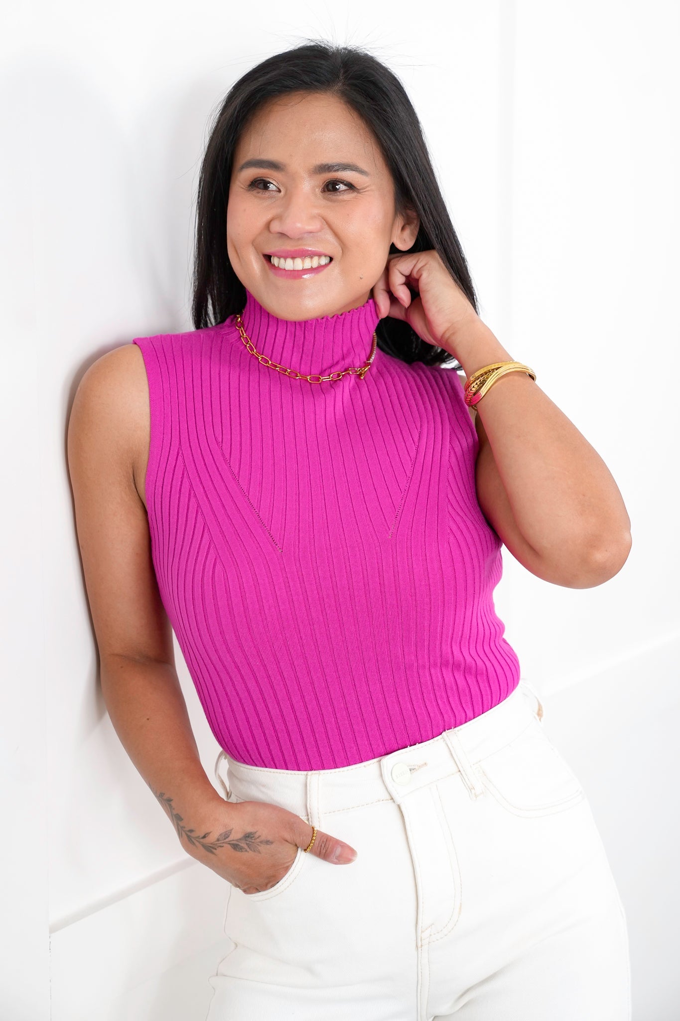 Ribbed Sleeveless Mock Neck Knit Top