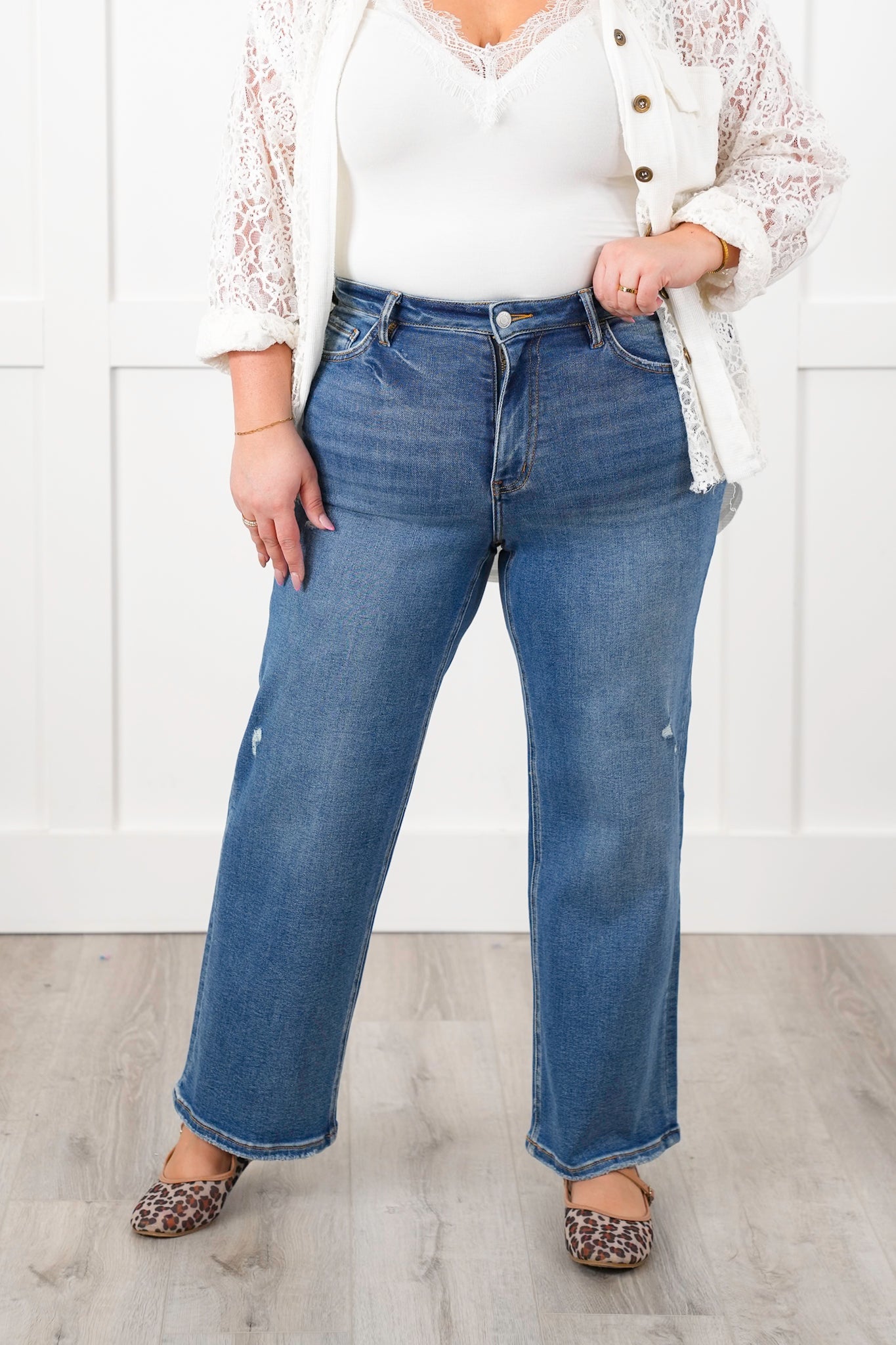 Vervet High Rise Medium Wash Slim Wide Leg Ankle Jeans