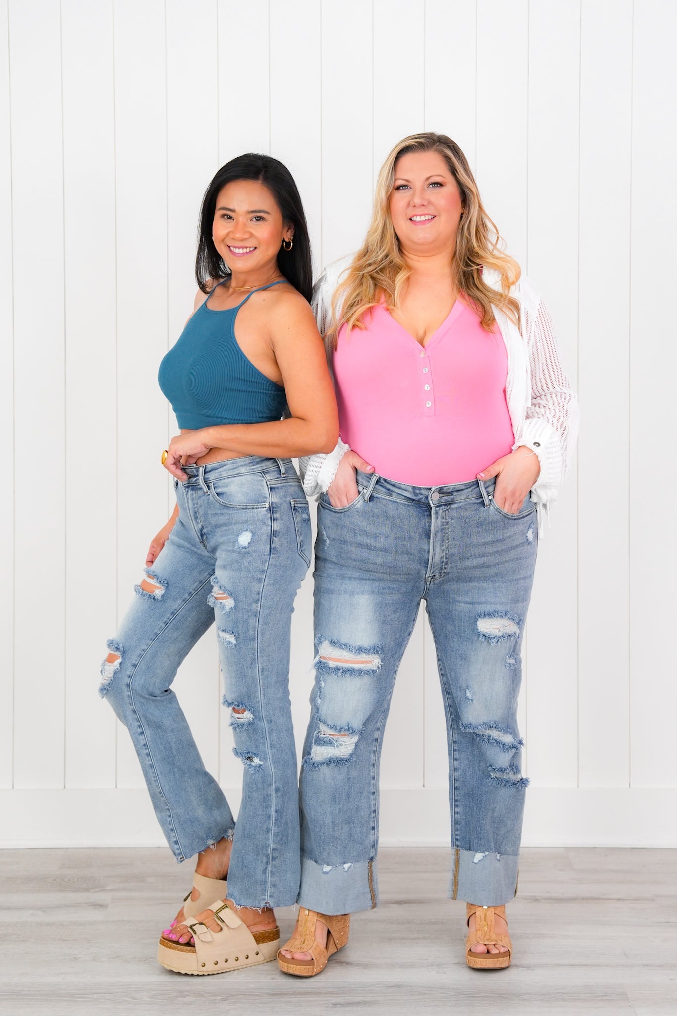 Risen Light Wash Distressed Mid Rise Capris with Cuff
