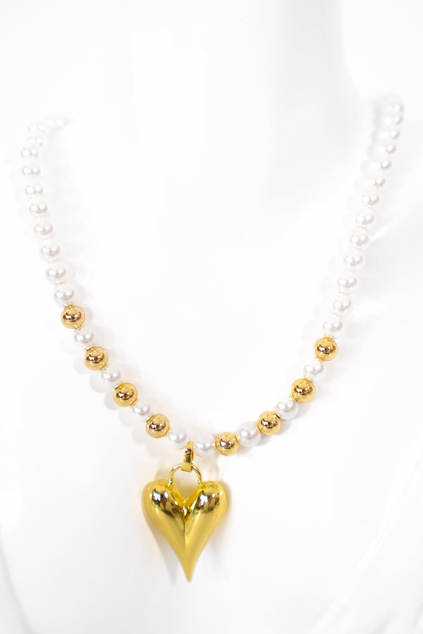 Treasure Jewels Pearly Teardrop Heart Necklace