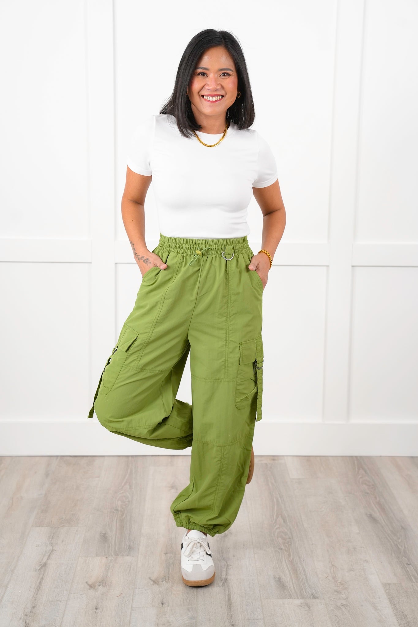 Elastic Waist Cargo Woven Jogger Pants
