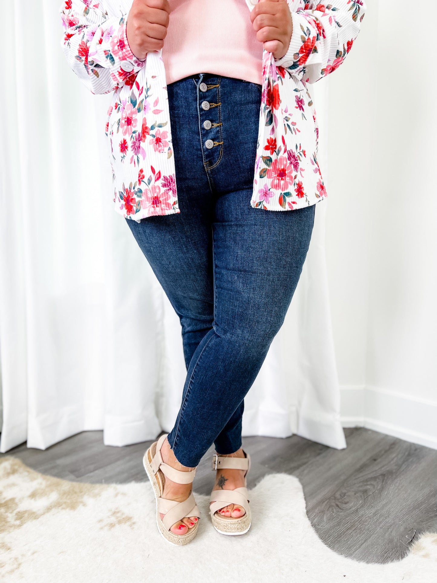 Judy Blue 5 star review! Dark Wash High Rise Button Fly Cut Off Skinny Jeans