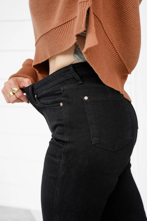 Restock! Judy Blue Dark Horse Black High Rise Black Tummy Control Classic Straight Leg Jeans