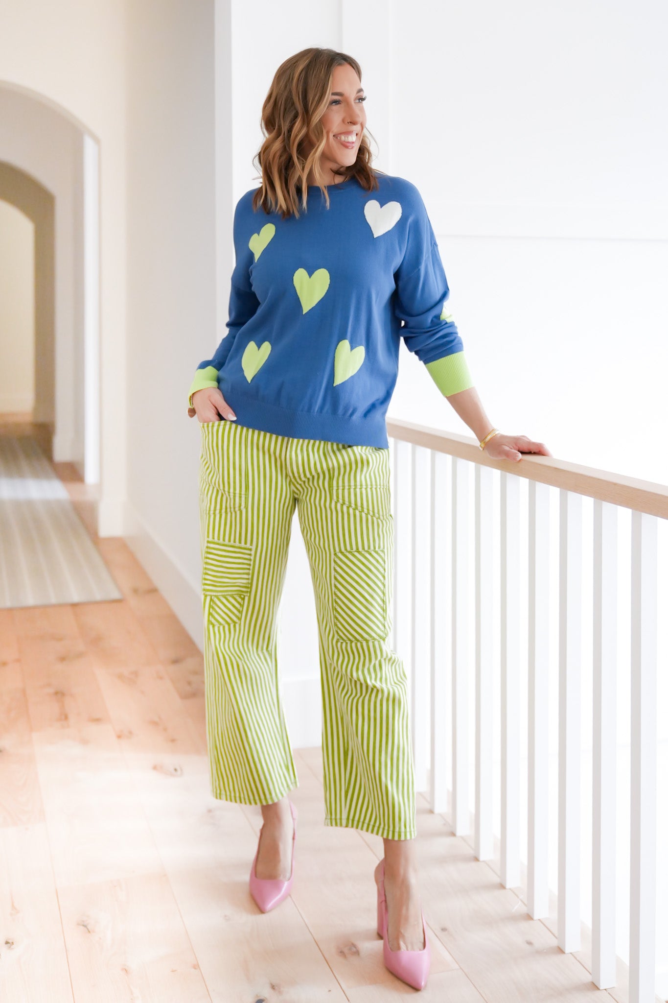 All Over Heart Pattern Long Sleeve Pullover Sweater