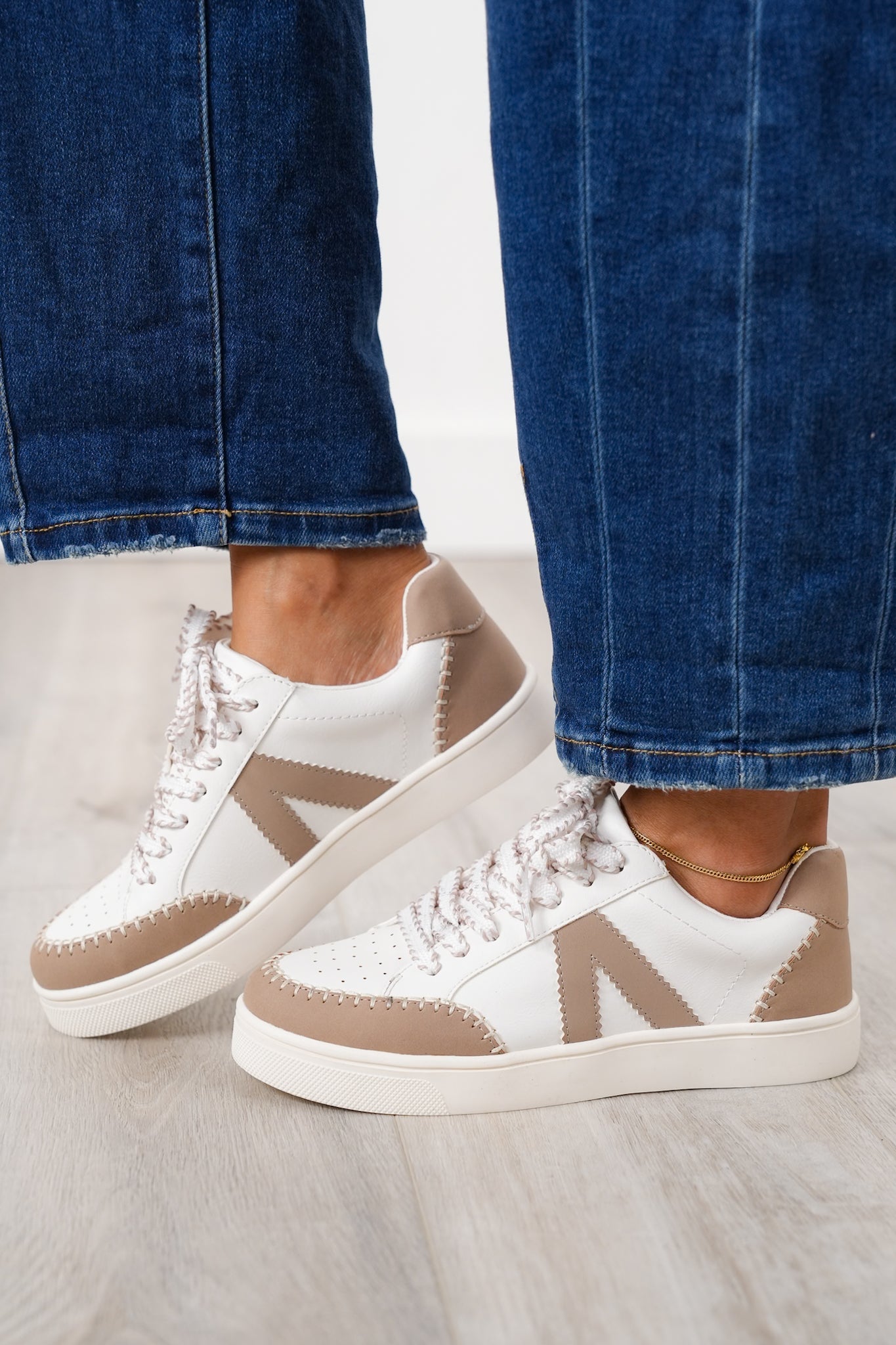 MIA Stylish Low Top Sneaker with Contrast Stitching