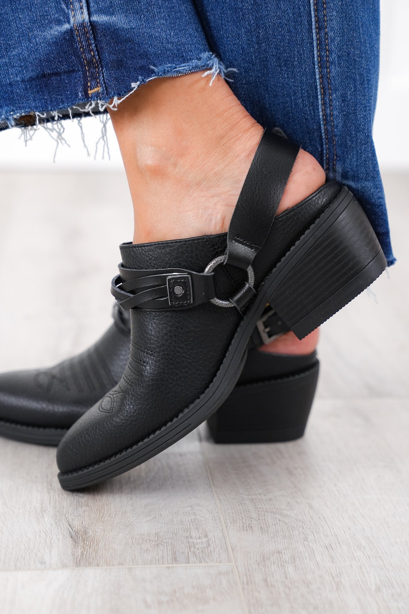 Blowfish Western Style Braided Strap Mule