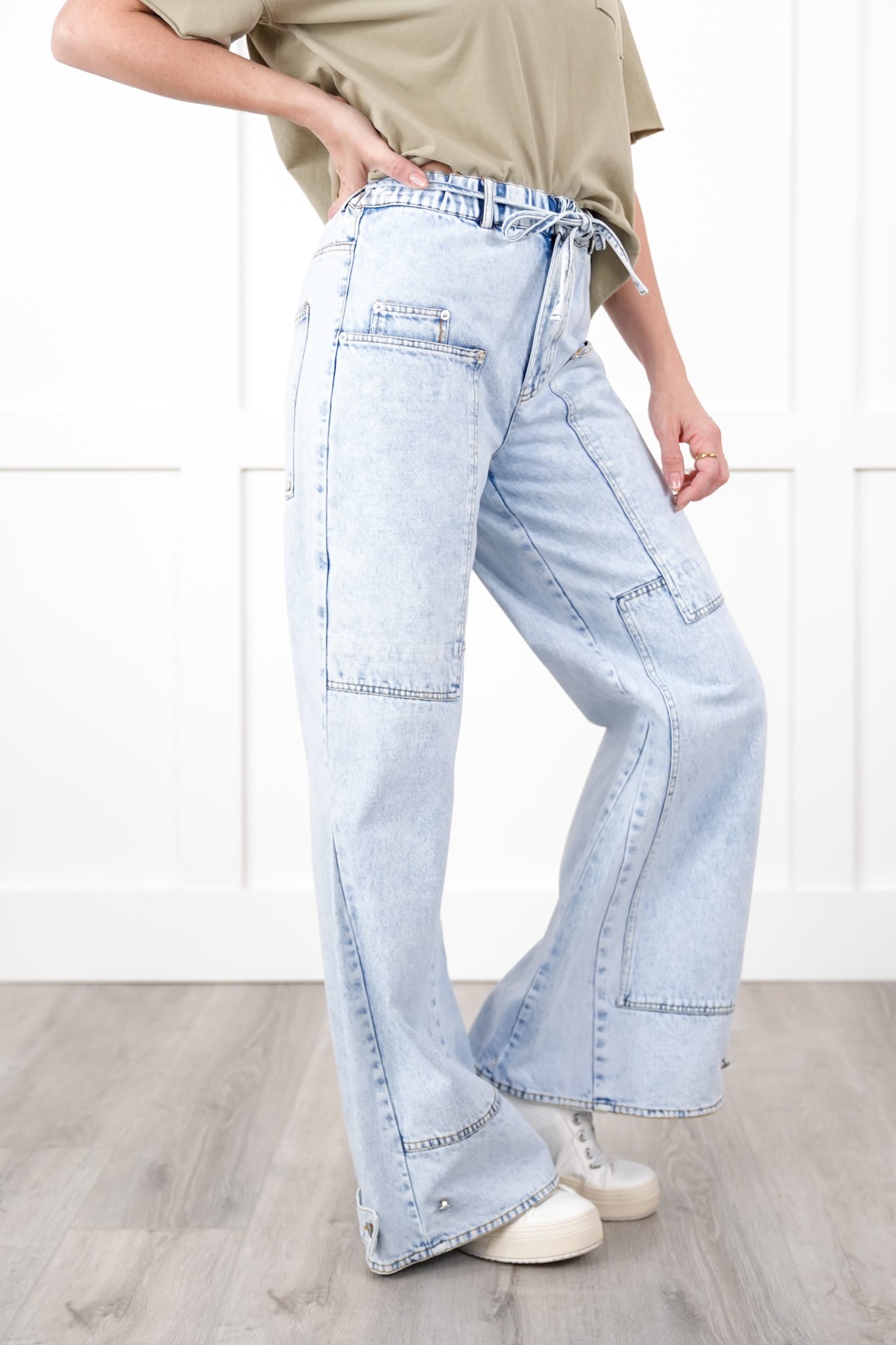 Denim Mineral Wash Elastic Waistband Flare Pants With Pocket Detail