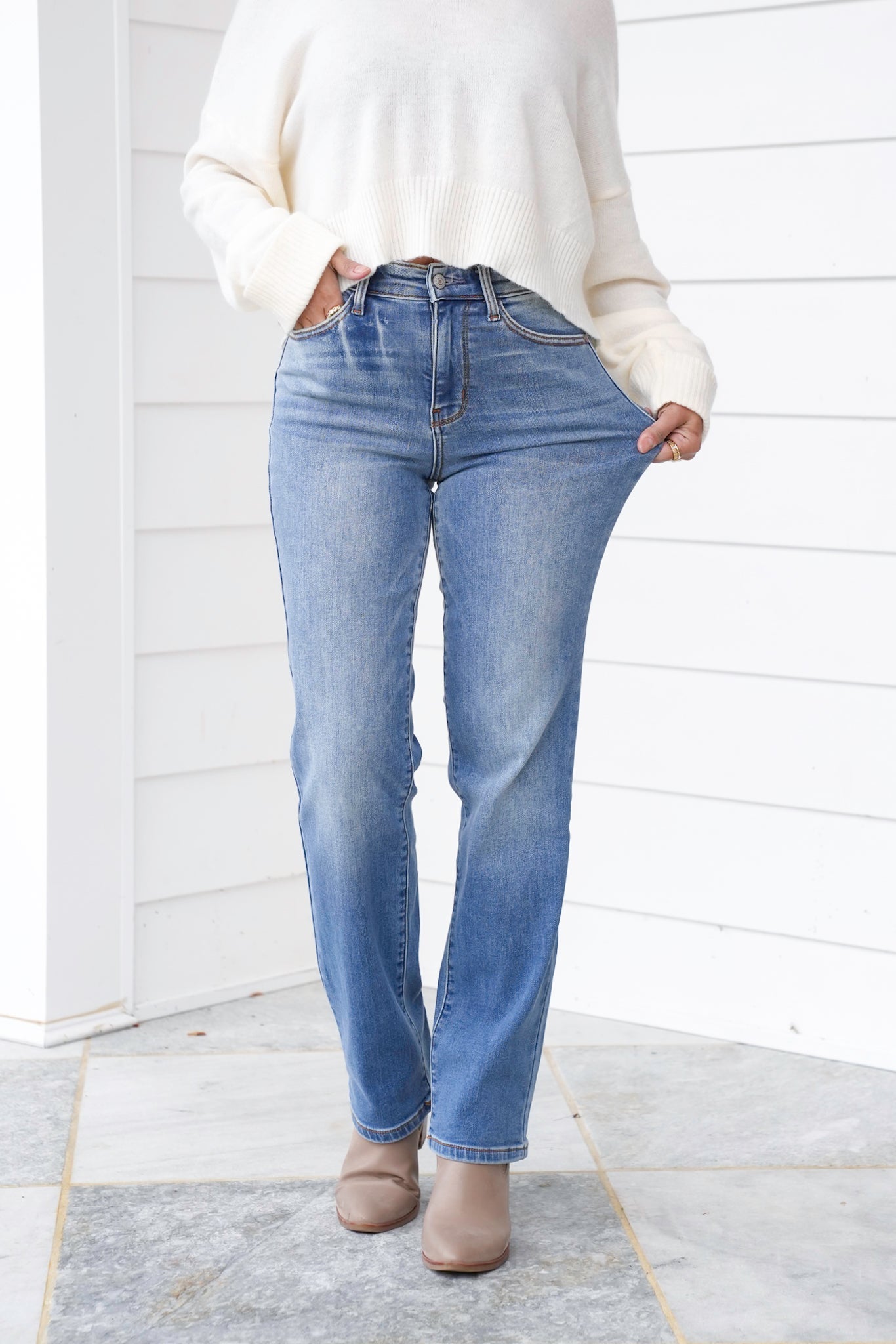 Judy Blue High Rise Medium Vintage Wash Thermal Straight Leg Jeans