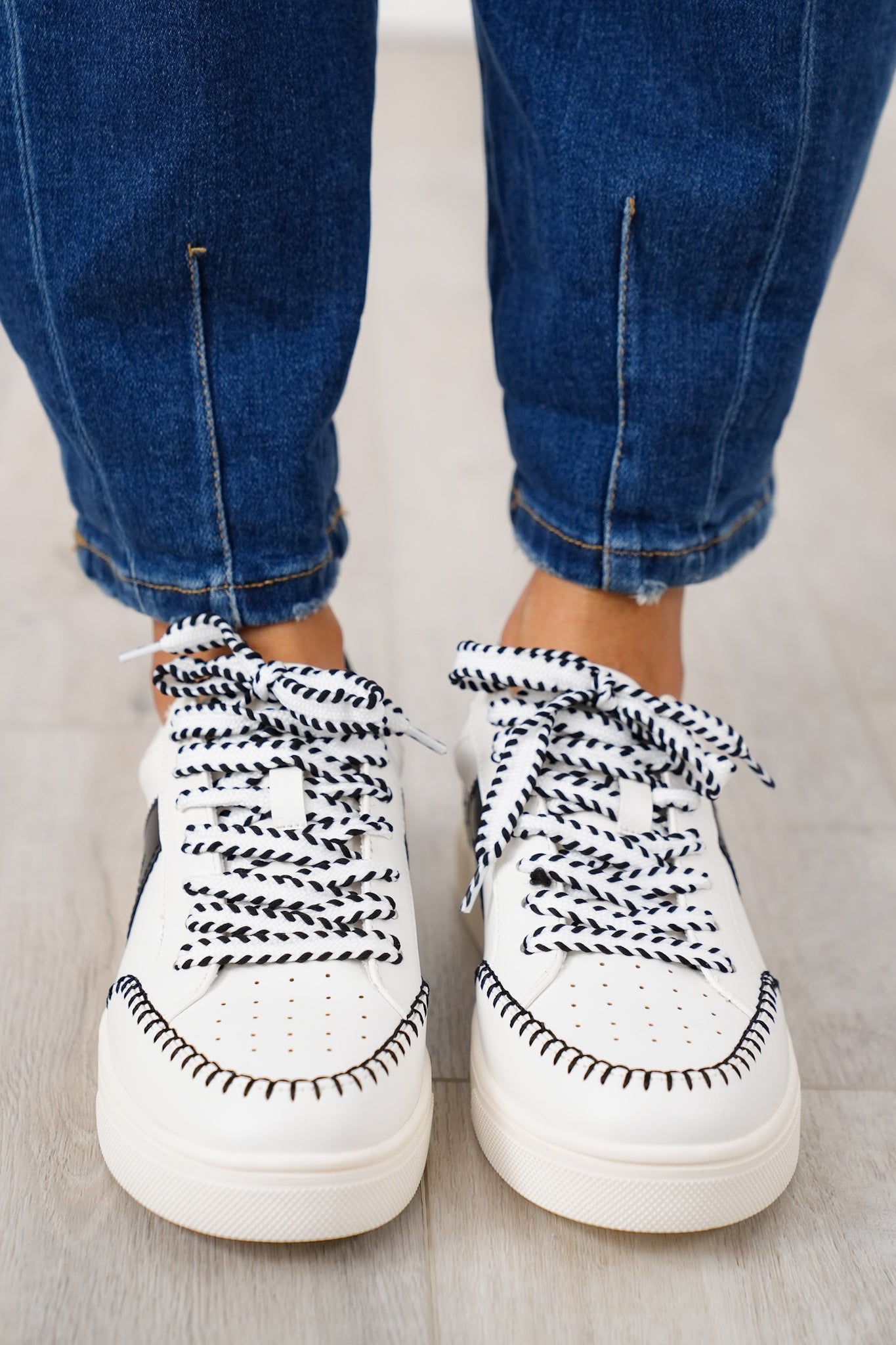 MIA Stylish Low Top Sneaker with Contrast Stitching