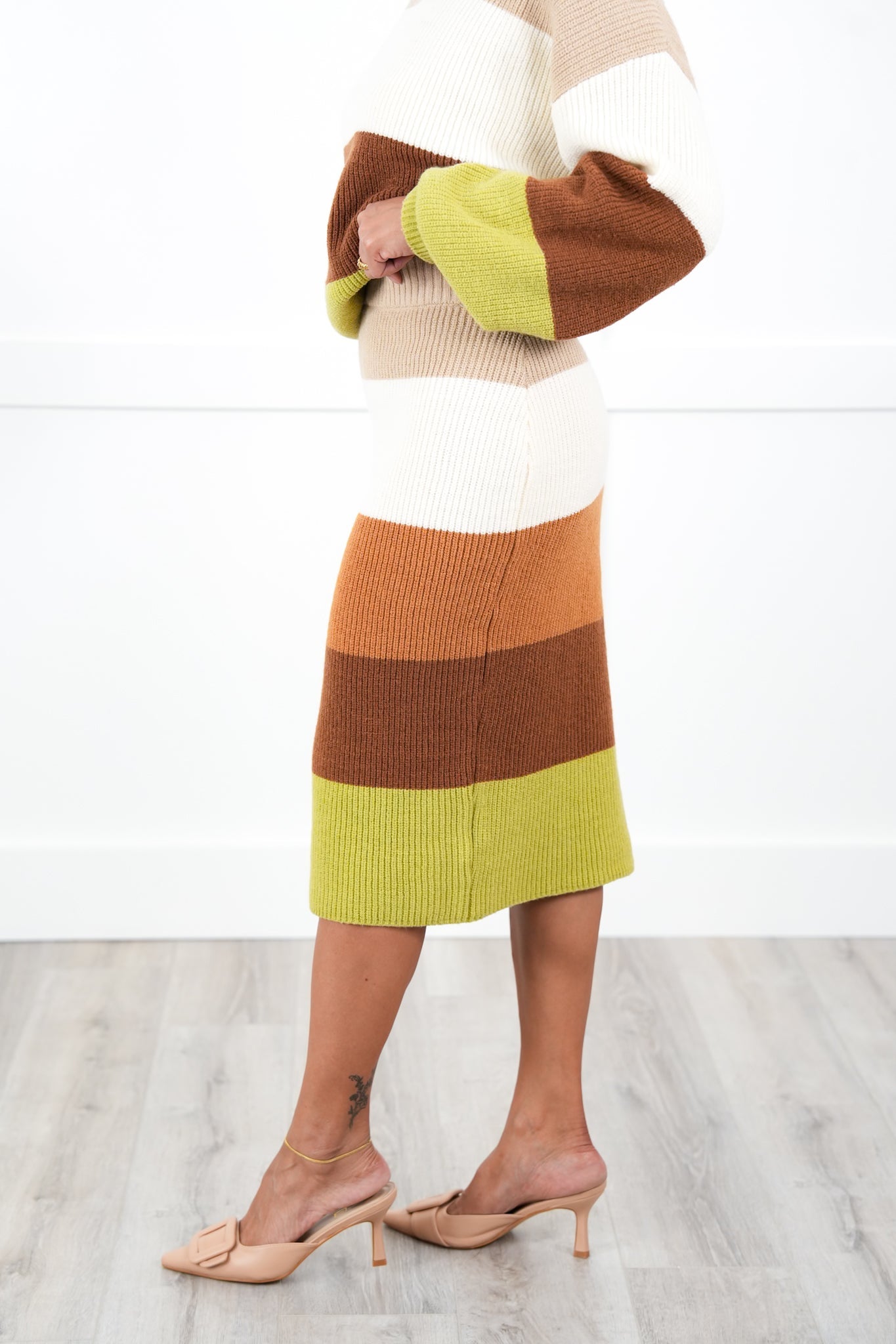 Restock! Color Block Elastic High Waist Midi Sweater Skirt