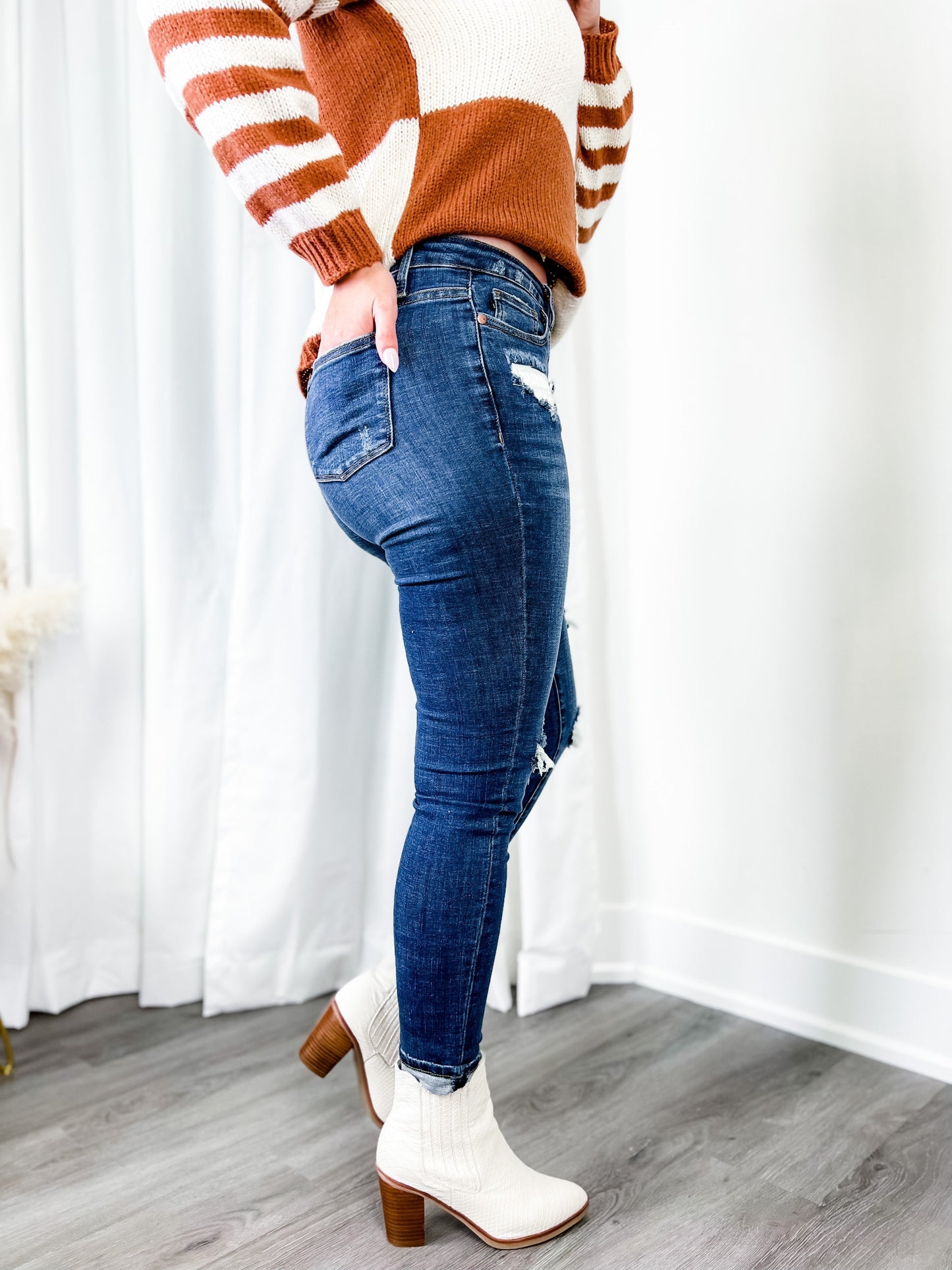 Judy Blue Mid Rise skinny Thermal Patch (Multiple Lengths)
