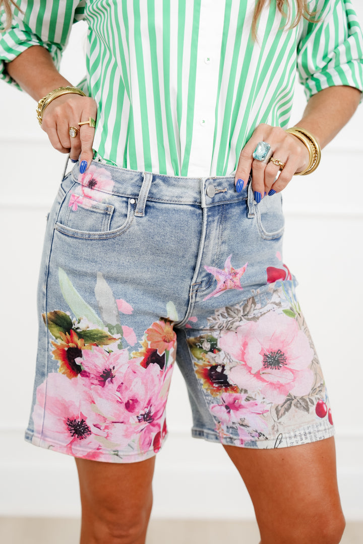 Risen Medium Wash Slouchy Floral Print Shorts
