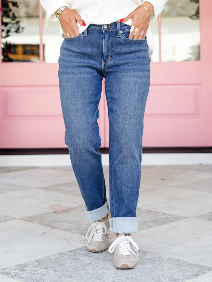 Judy Blue Mid Rise Dark Wash Billie Boyfriend Jeans
