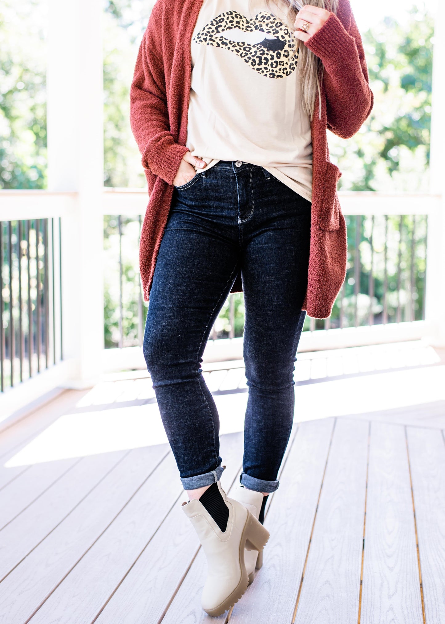 Judy Blue Tummy Control Suck it up Buttercup Dark Wash Skinny Jeans