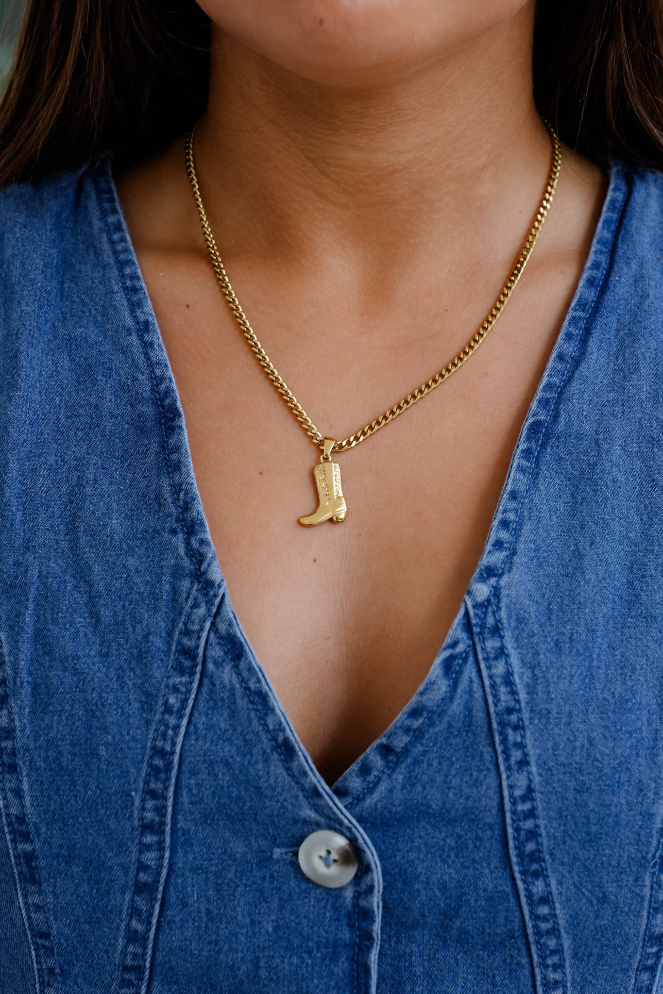 Chansutt Pearls Cowgirl Boot Necklace