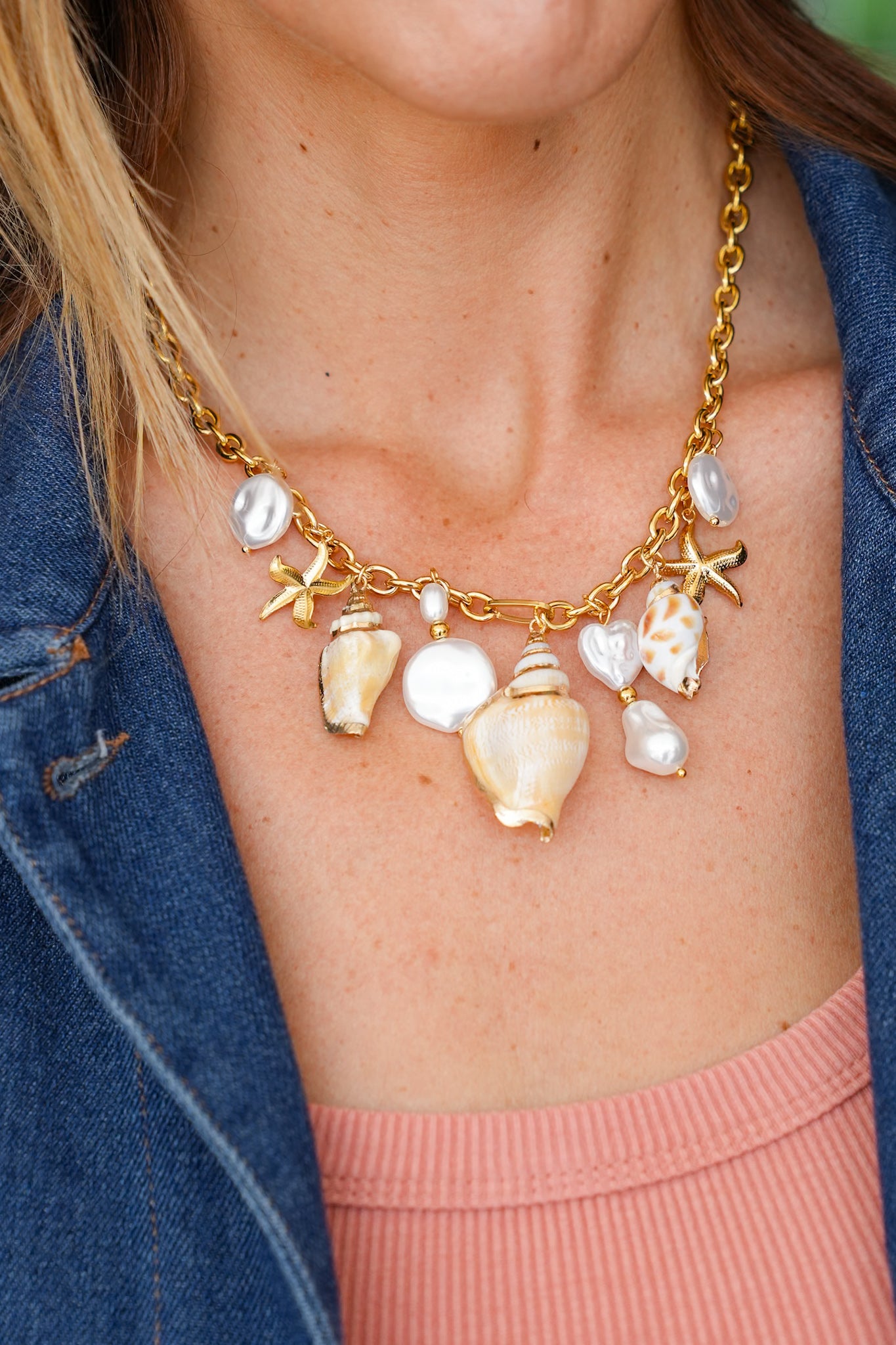 Chansutt Pearls Shell Charm Necklace