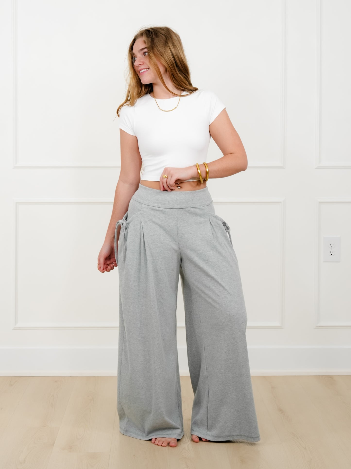 Ribbed Elastic Waist Wide Leg Knit Pants