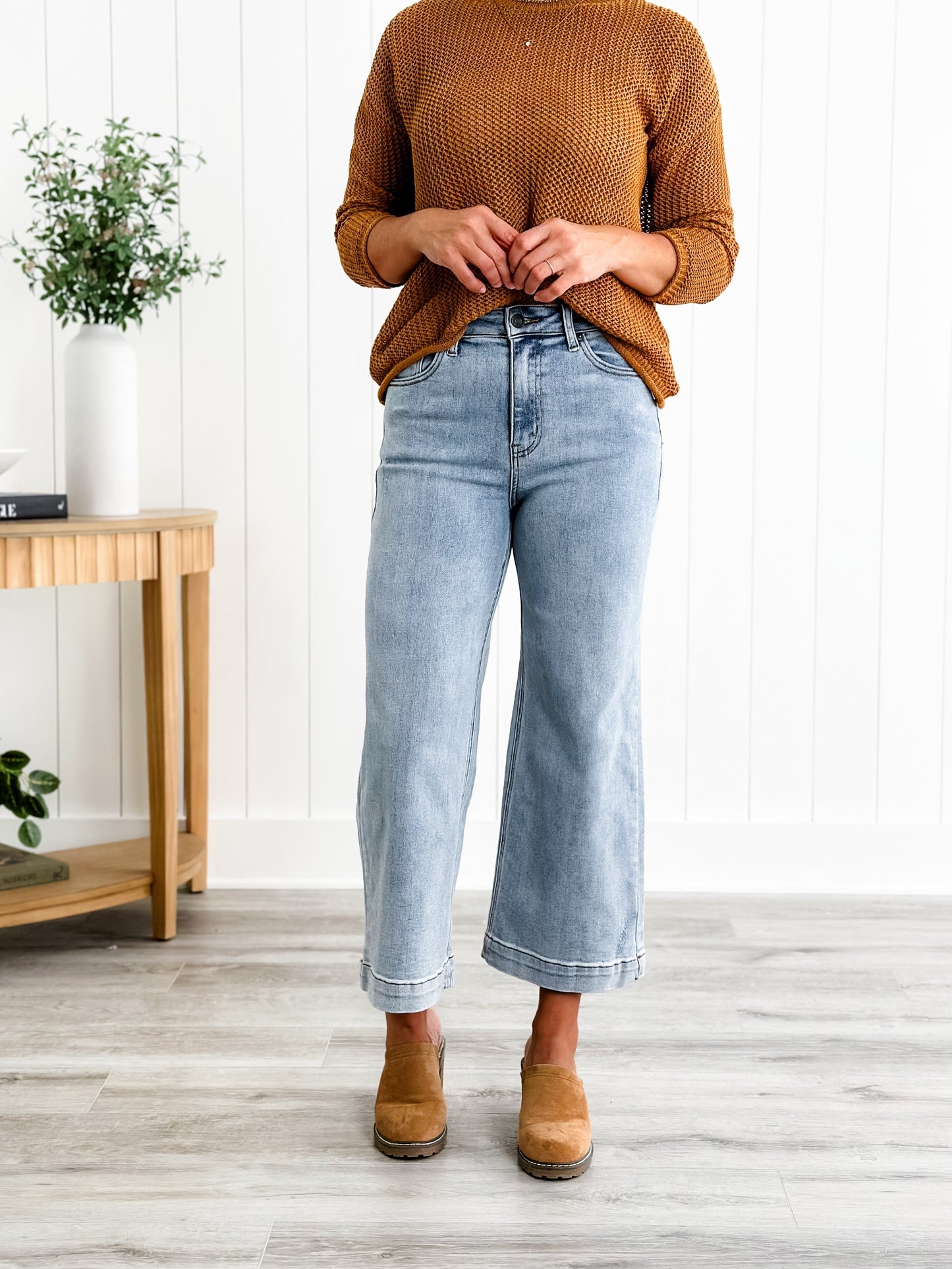 Risen The Essential Wide Leg Crop Jeans