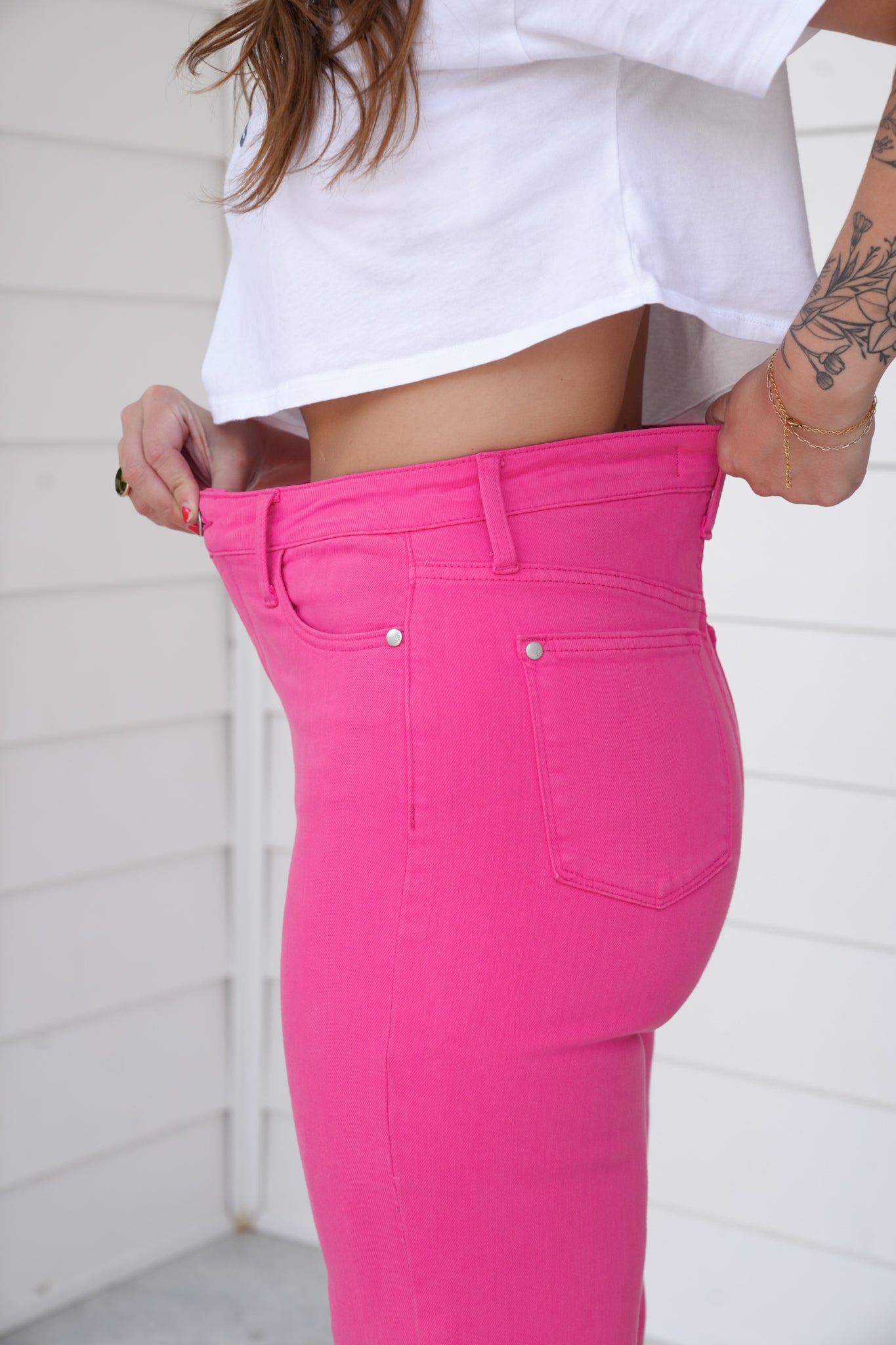 Judy Blue All the Heart Eyes High Rise Hot Pink 90's Straight Leg Jeans
