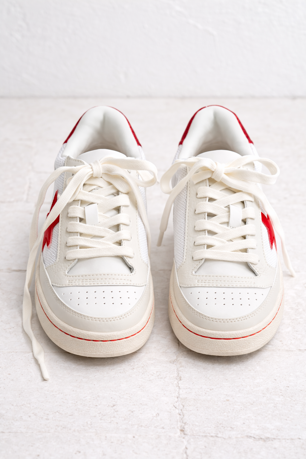 Yellow Box Retro Star Detail Lace Up Sneaker