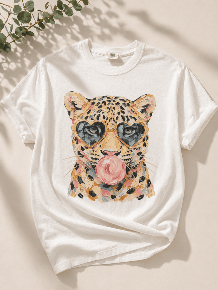 Plus/Reg Short Sleeve Bubblegum Leopard Graphic Tee - Freckled Poppy