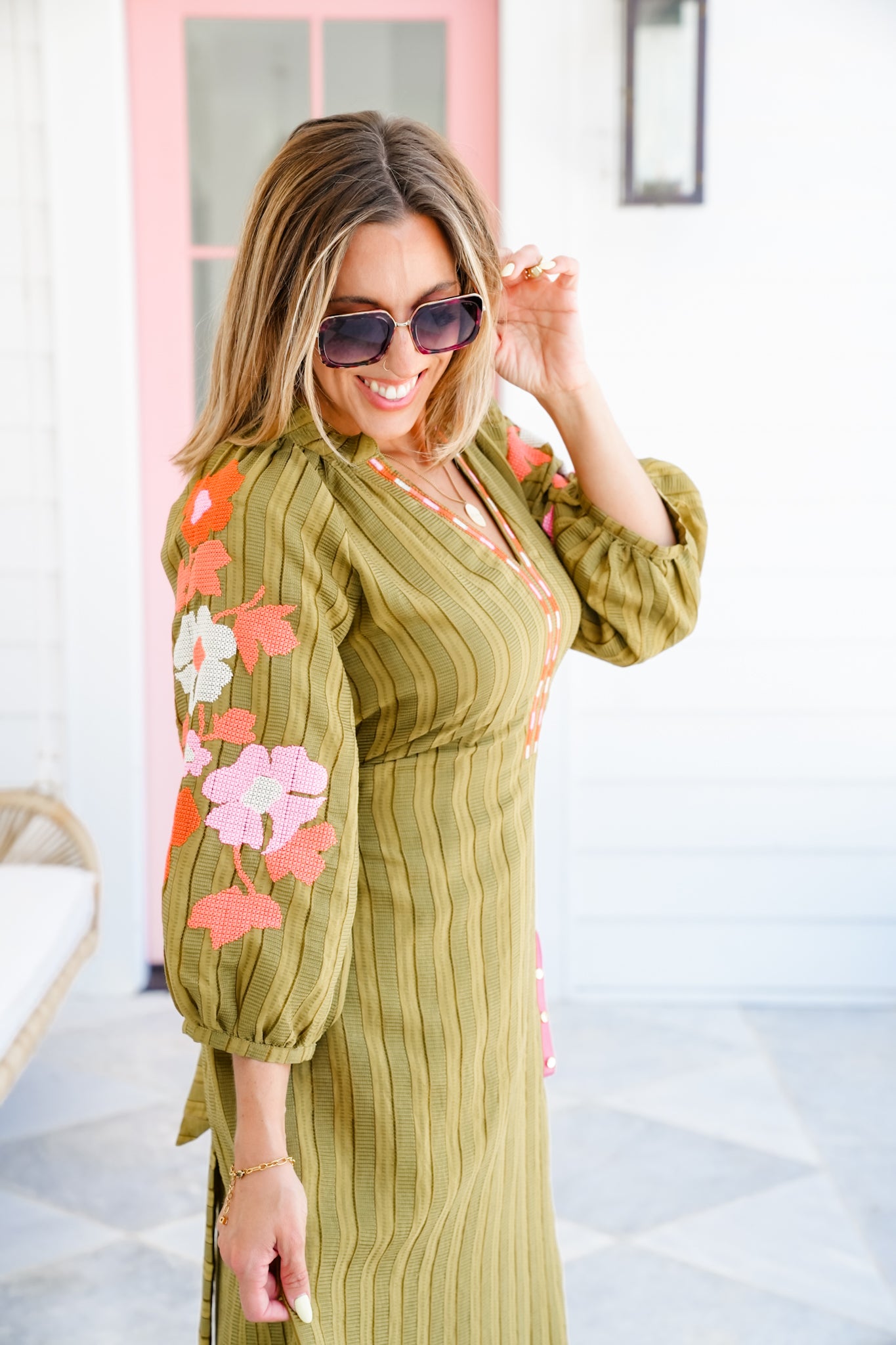 Textured Puff Sleeve Maxi Dress with Embroidery Detail
