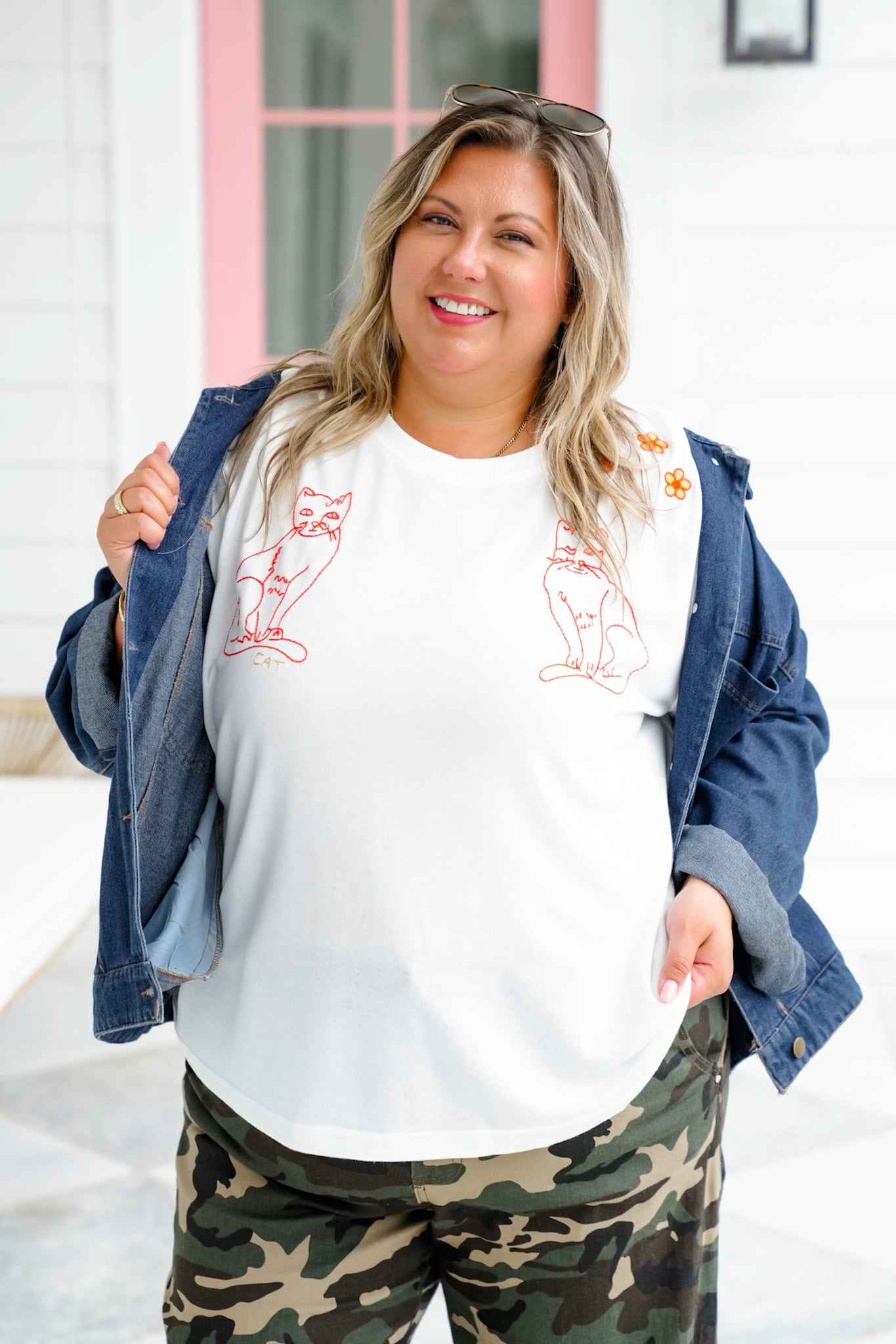 White Short Sleeve Cat Embroidered Top