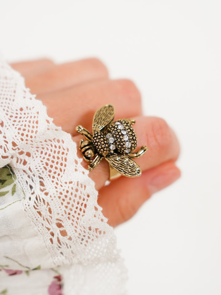 Yochi Bee Ring
