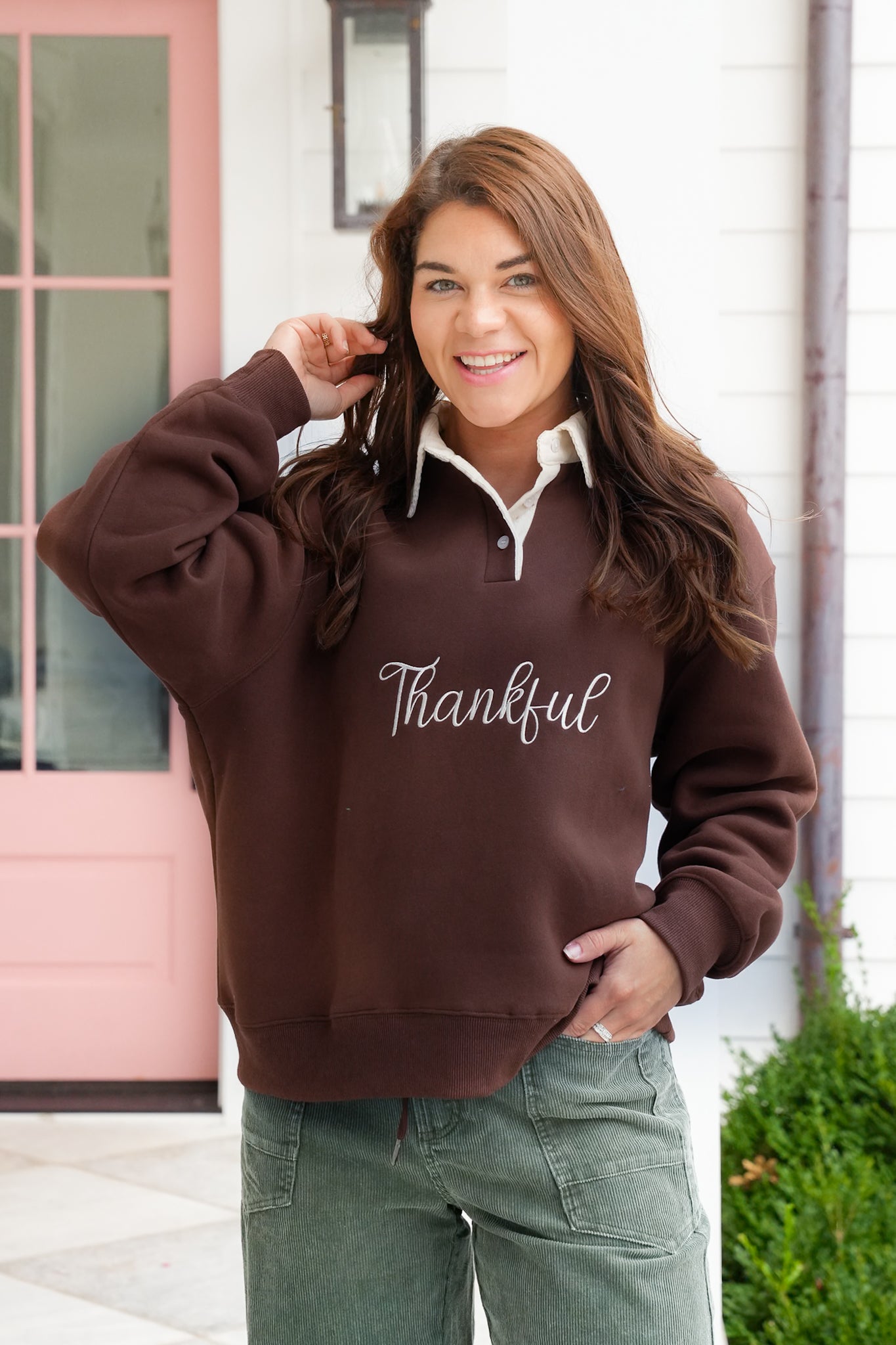 Long Sleeve Embroidered "Thankful" Collared Sweatshirt