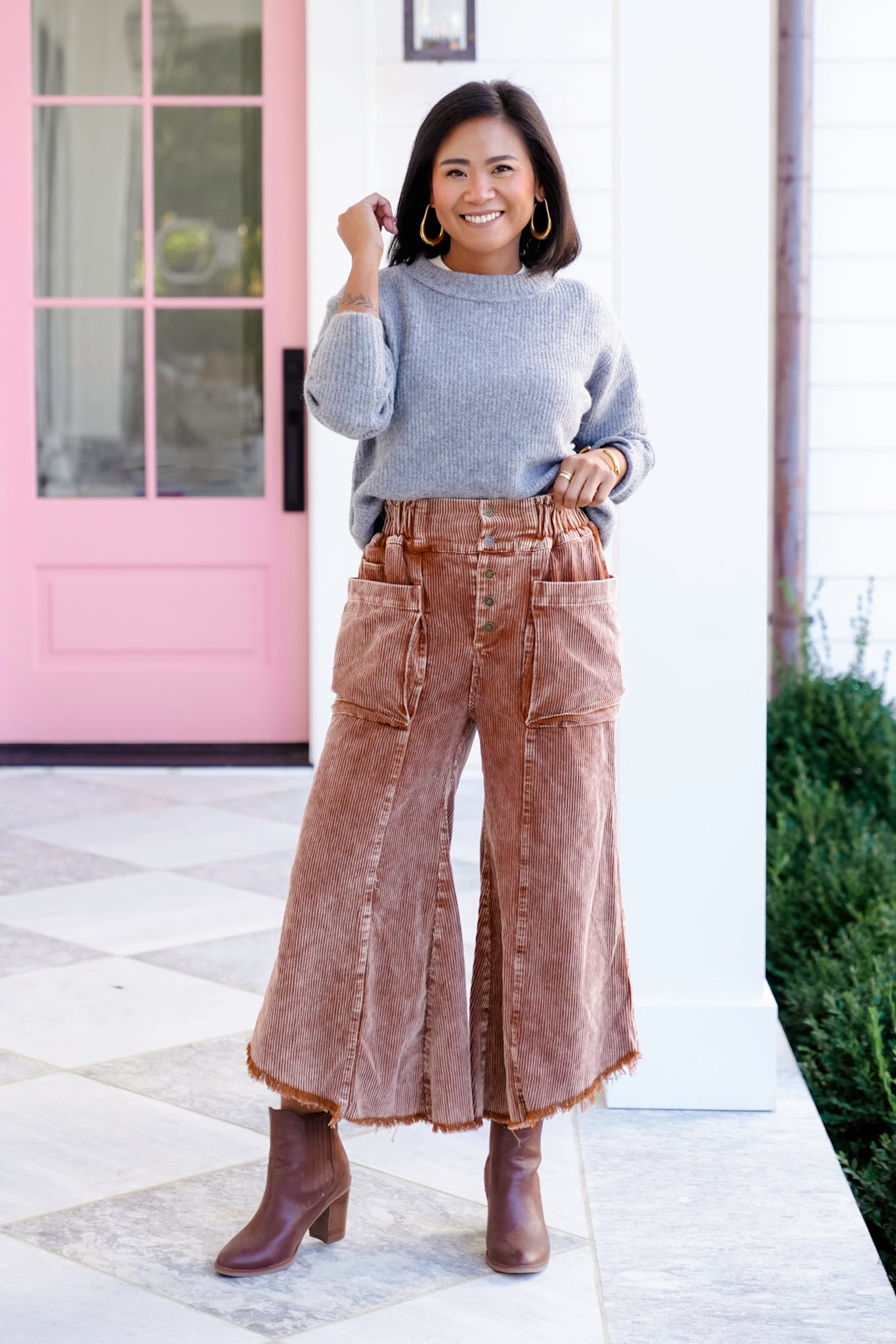 Mineral Wash Cropped Fray Hem Pants