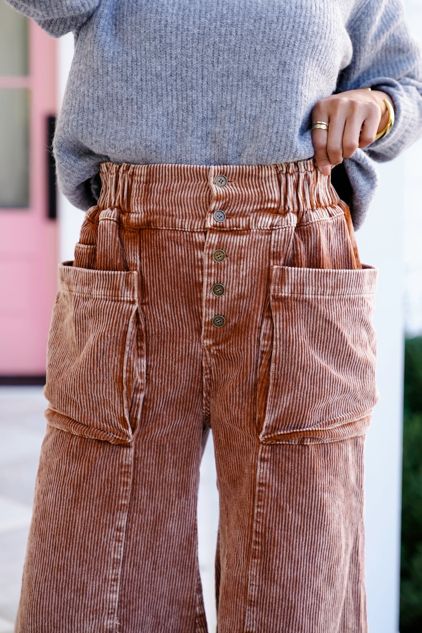 Mineral Wash Cropped Fray Hem Pants