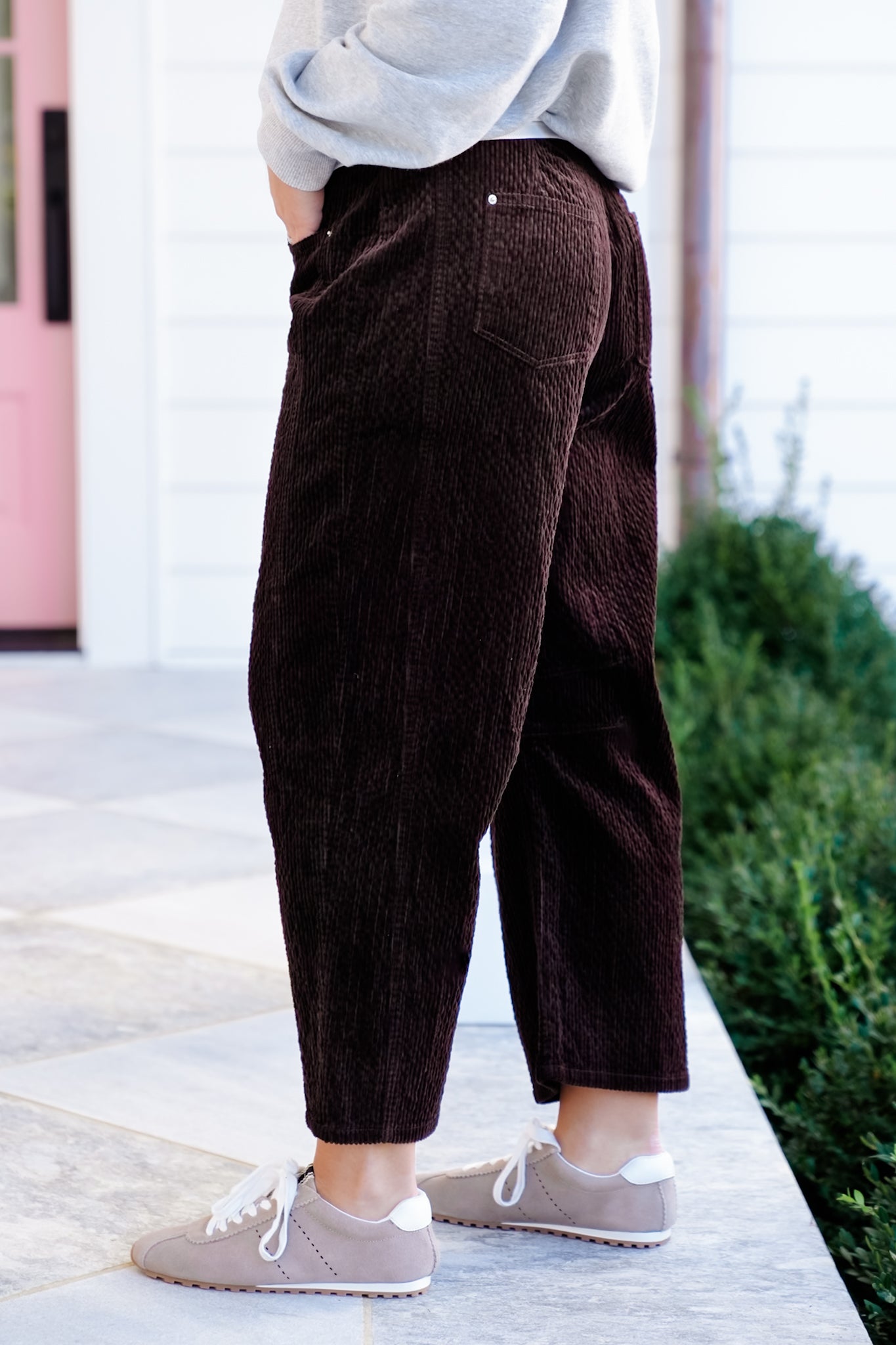 Plus/Reg Corduroy High Waist Barrel Leg Pants