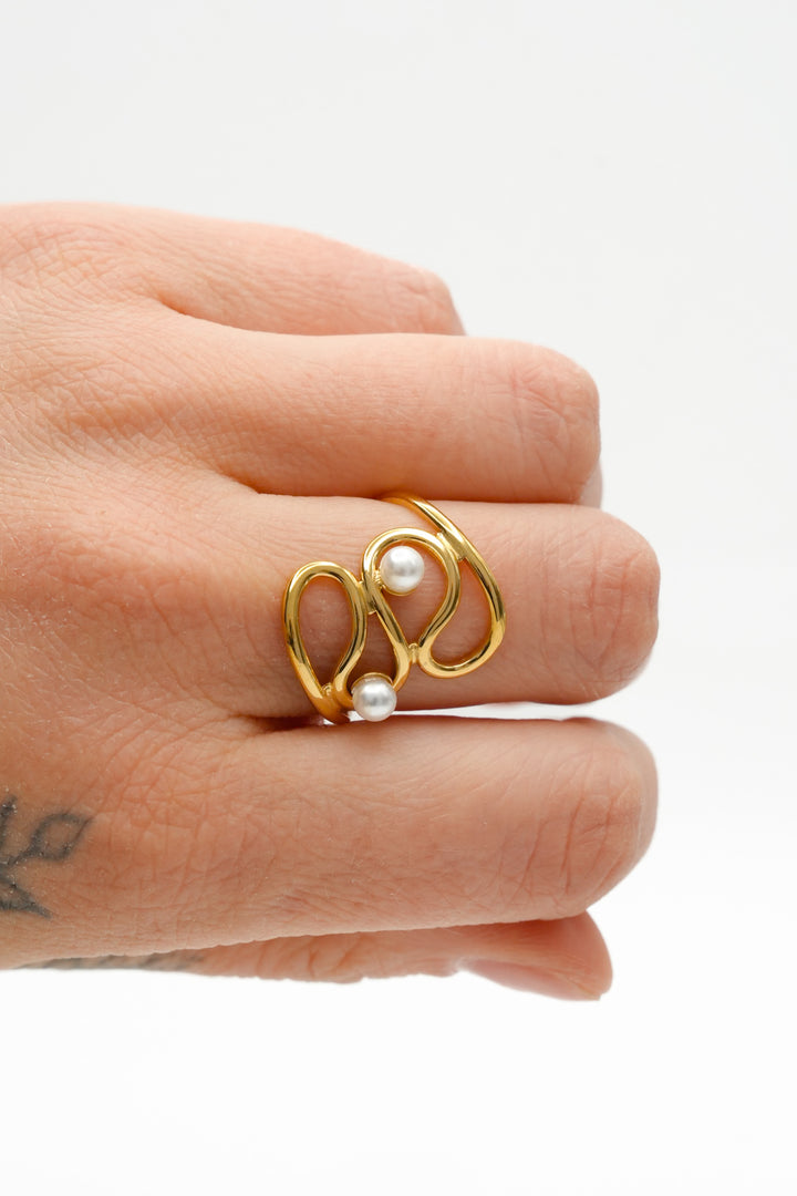 Treasure Jewels Twisted Pearl Ring