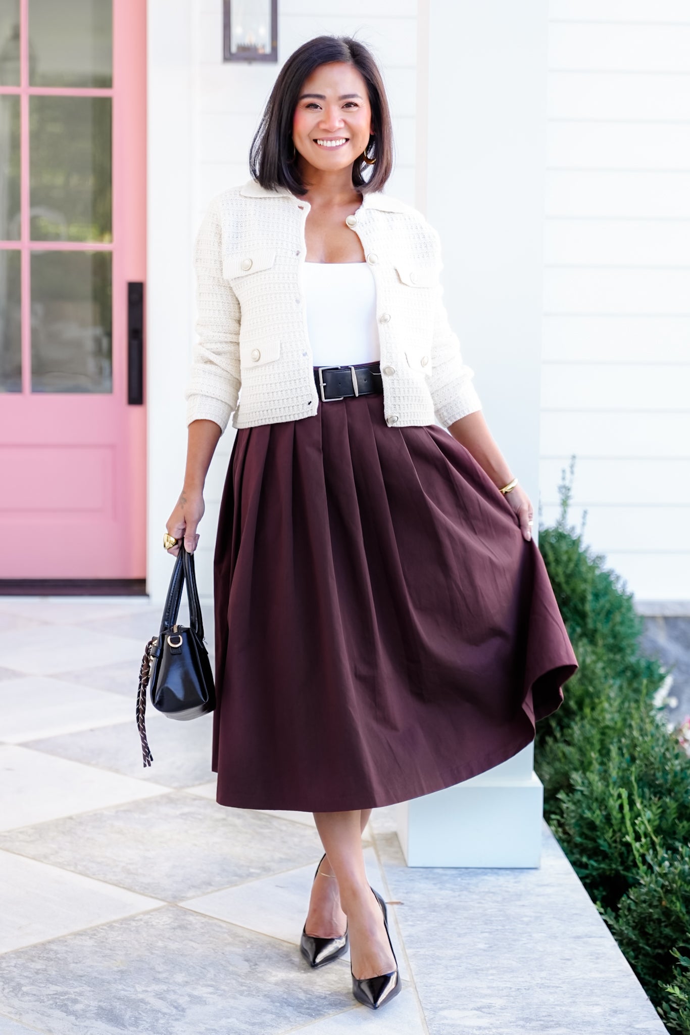 Solid Pleated Midi Skirt With Belt